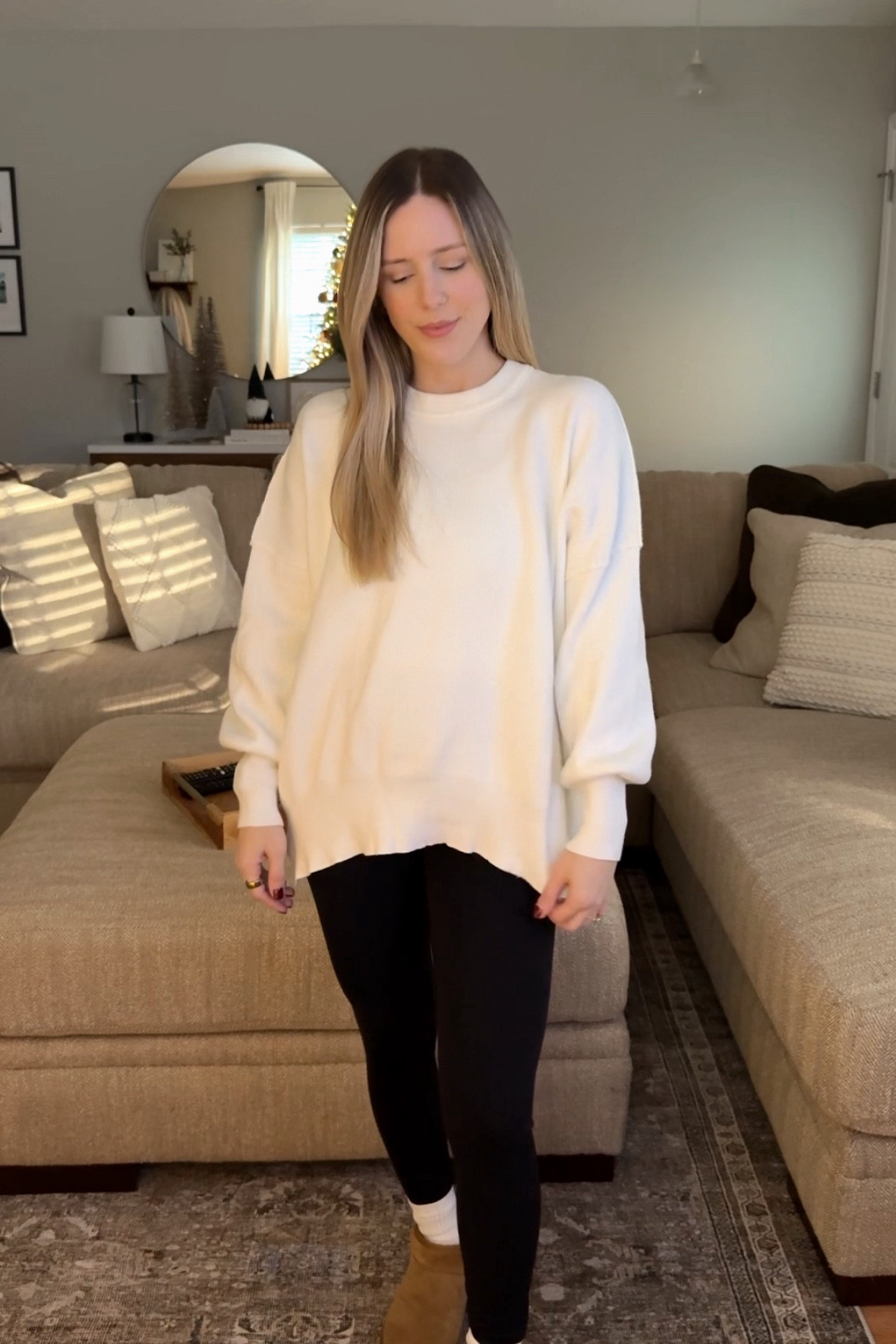 Amazon sweater that’s oversized and perfect for leggings. I’m wearing a size small. 

#LTKStyleTip #LTKFindsUnder50 #LTKPetite