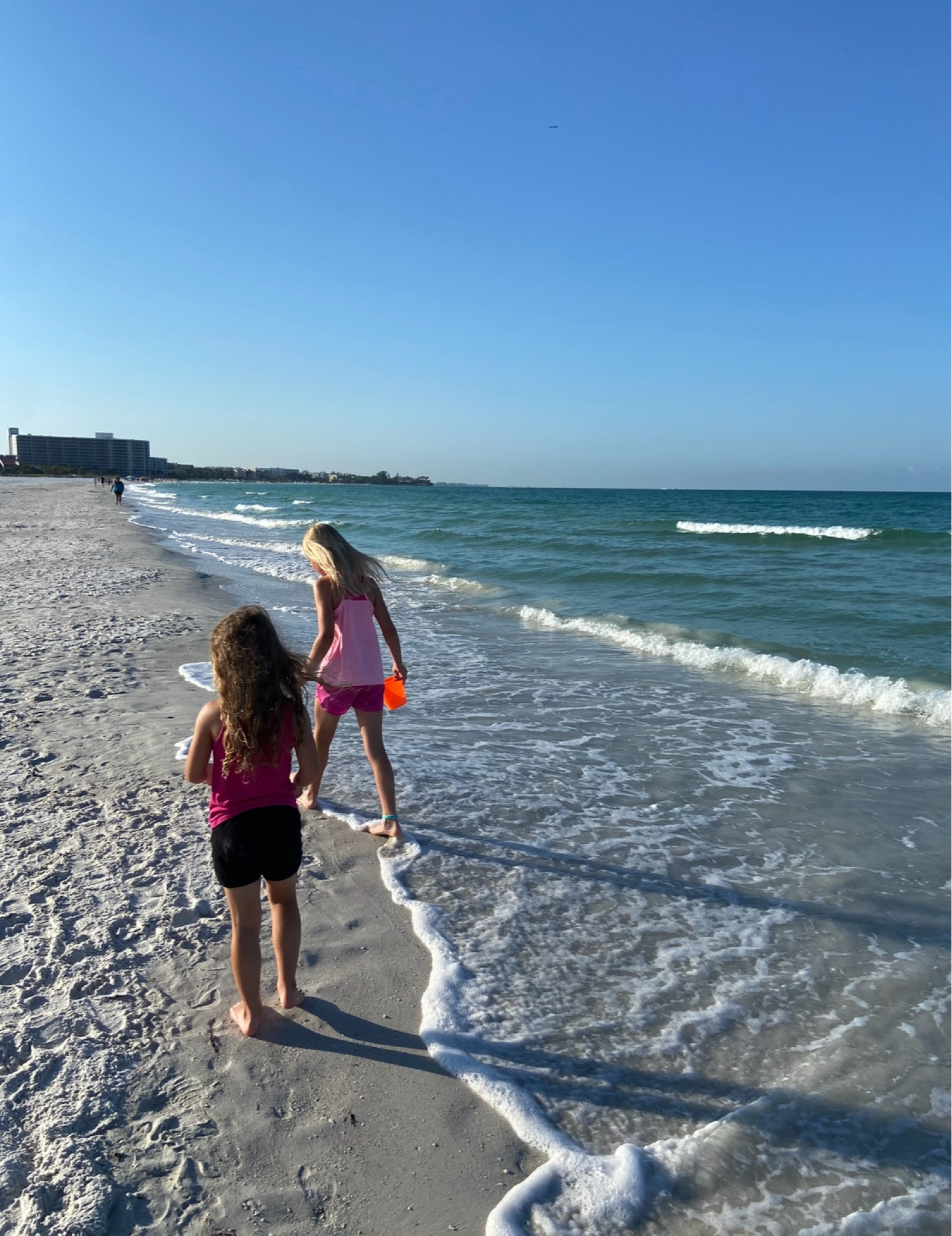 Make traveling with kids easier with these items! 

The collapsible cooler is a lifesaver when packing lunches and heading to the beach. You can collapse it down to fit in your suitcase and it opens right up so it’s ready to be filled with ice and your food and drinks.

#LTKTravel #LTKSummerSales #LTKKids