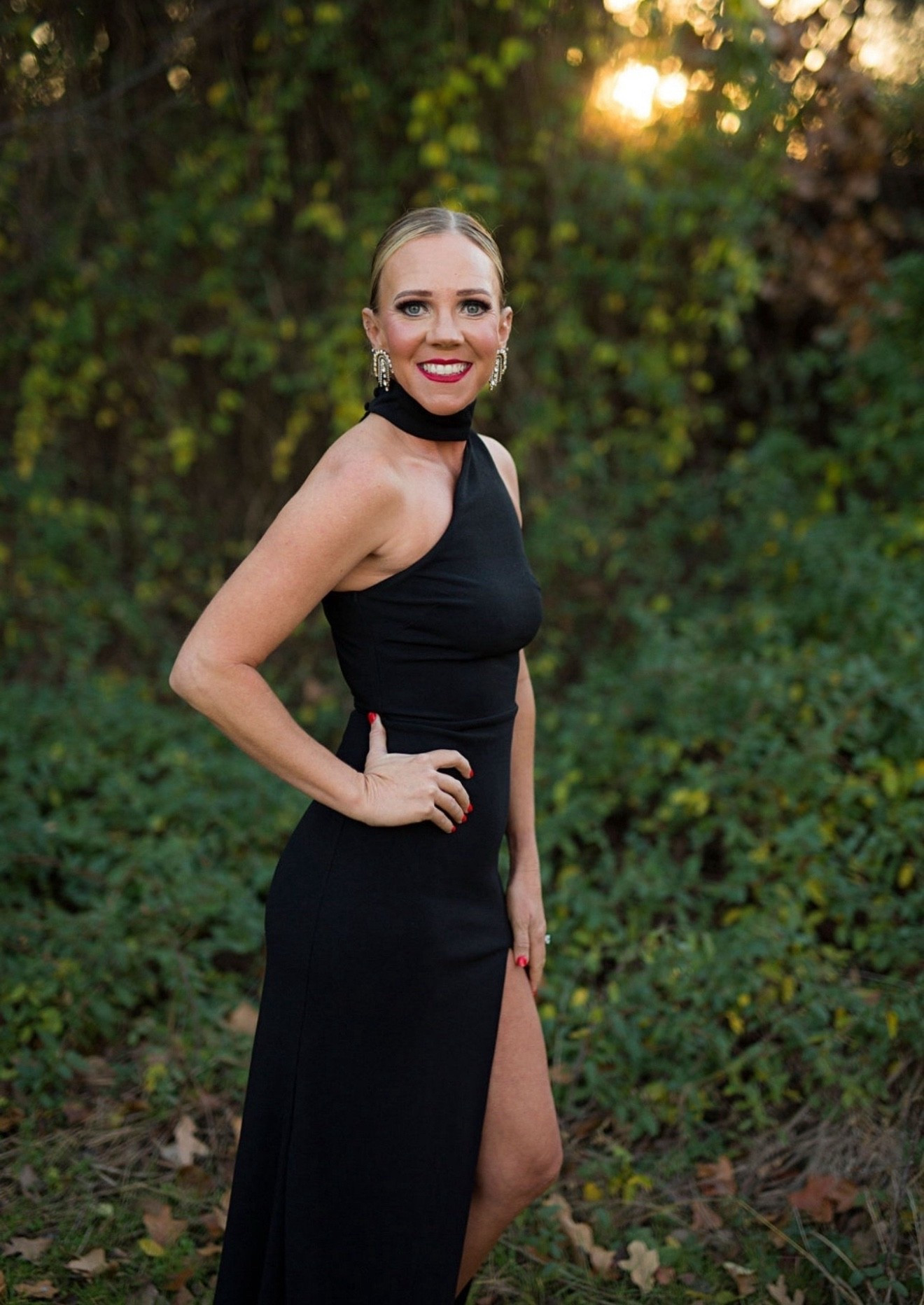 This dress from @lulus was perfect for our family pics! We love doing fancy photos! Paired with shoes from @shopreddress and earrings from @haircandybyhan #lulus #blackdress #familyphotos #littleblackdress #weddingguest #fancy #dress


#LTKOver40 #LTKFindsUnder100 #LTKWedding