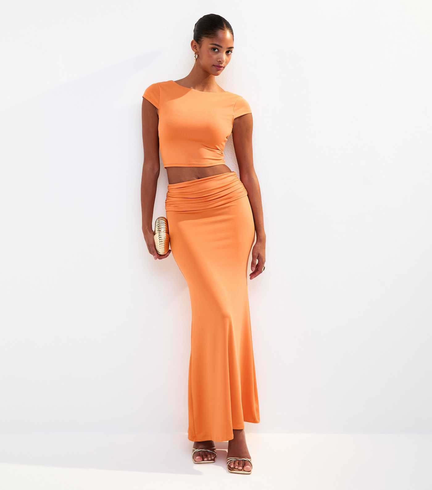 Bright Orange Scoop Back Jersey Cropped T-Shirt | New Look | New Look (UK)
