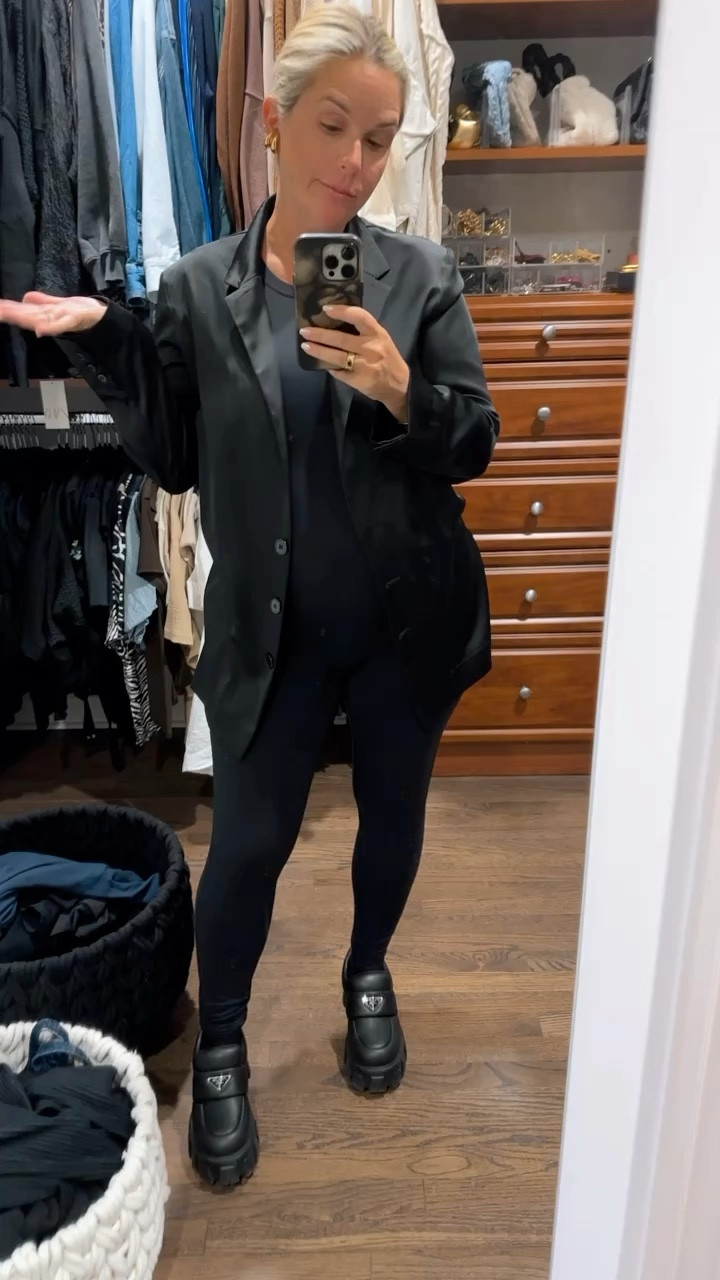 Living in this Aritzia onesie  