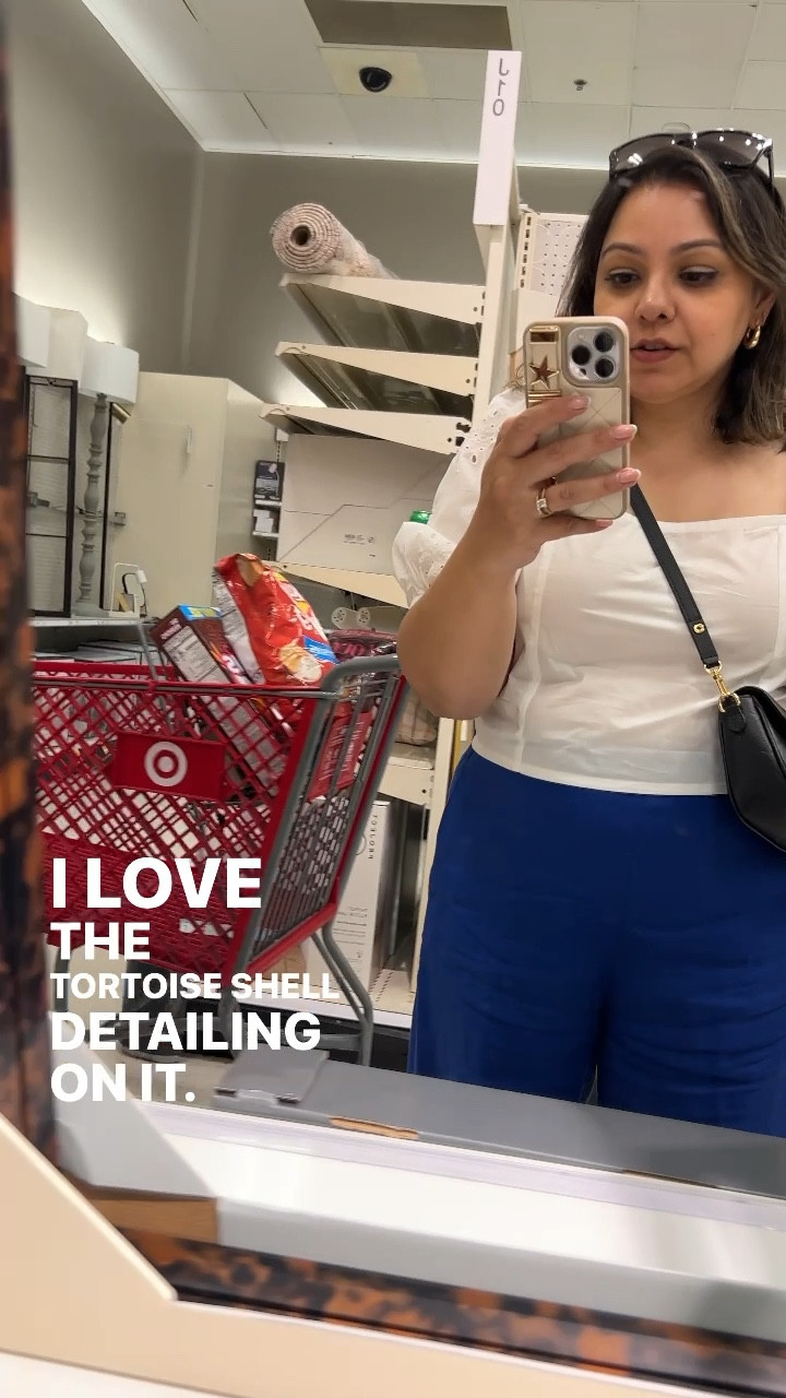 In case you wondered what the Target Studio McGee tortoise shell frame mirror looked like IRL! It’s super pretty!
-
Wall mirror - affordable mirror - Studio McGee decor - Target mirror - modern wall decor - entryway decor - powder room mirror - affordable home decor 

#LTKhome #LTKunder100