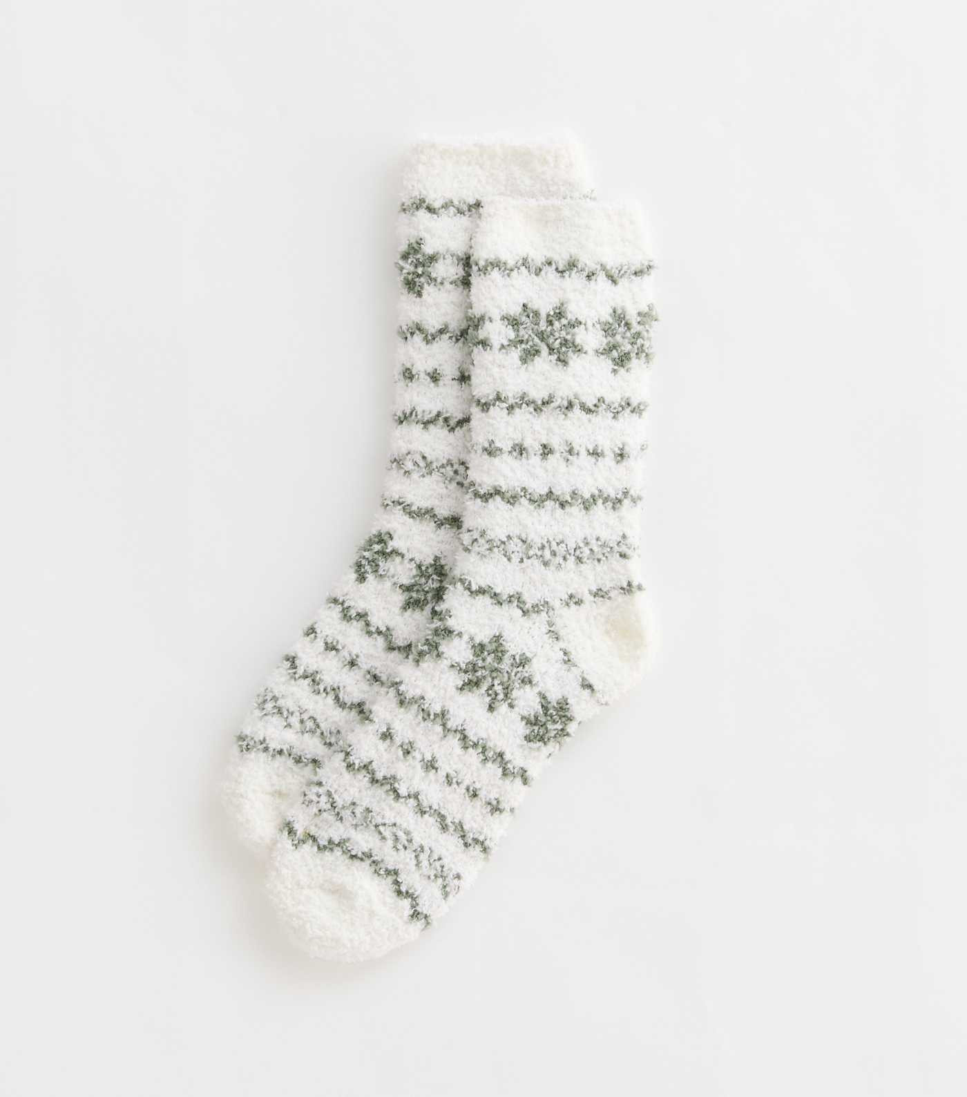 Green Fairisle Pattern Fleece Cosy Socks
						
						Add to Saved Items
						Remove from Saved ... | New Look (UK)