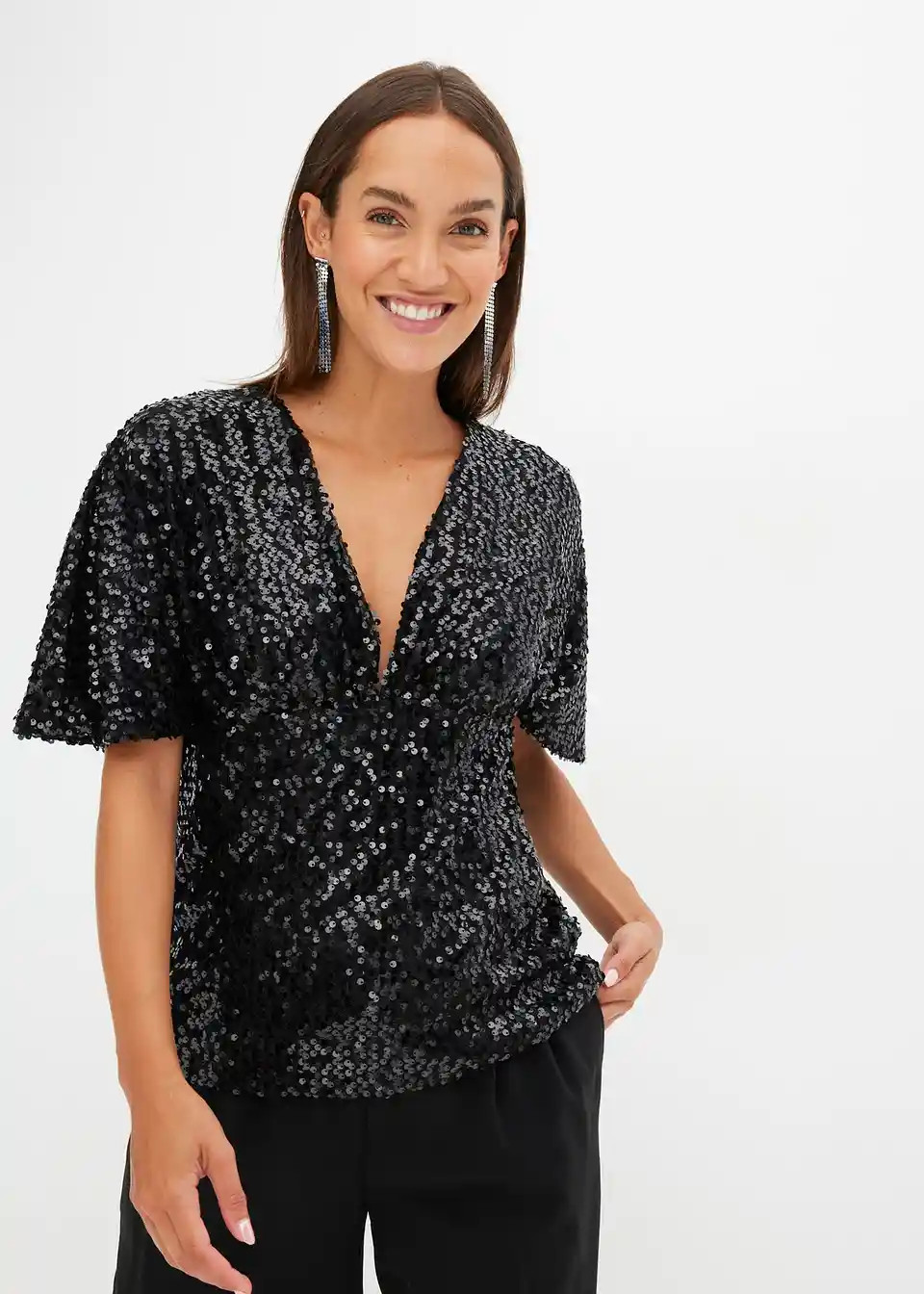 Kurzes Shirt mit Pailletten | Bonprix DE