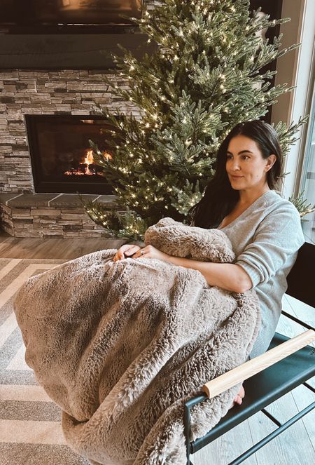 My Cozy Earth blanket! 
Code CE-BEAUTYNURSE for 40% off.

#LTKHoliday #LTKGiftGuide #LTKhome