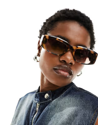 ASOS DESIGN mid square sunglasses with temple design in acetate tort | ASOS (Global)