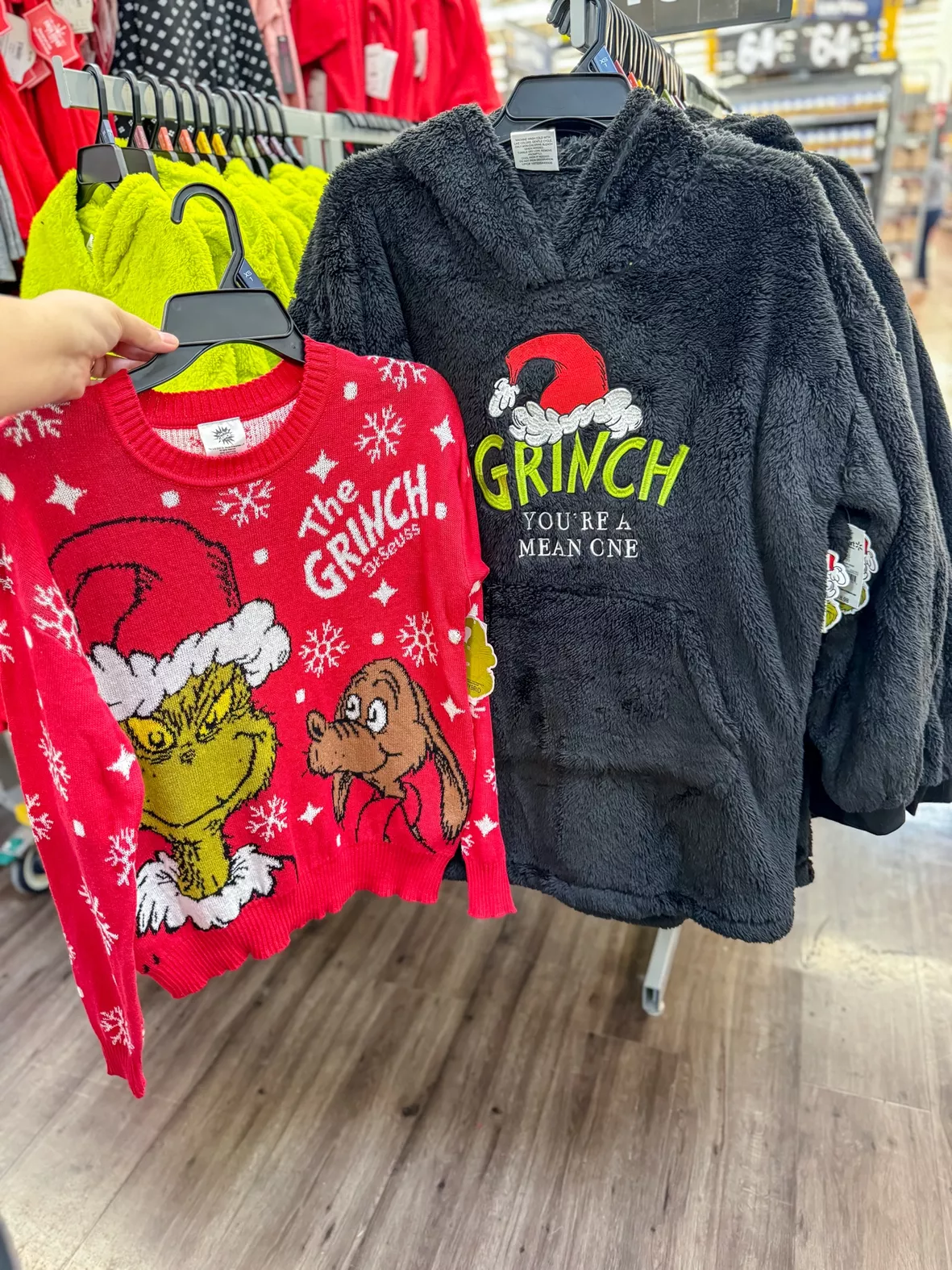 Men's Christmas Grinch Sleep Shorts w/Grinch Tin - clothing