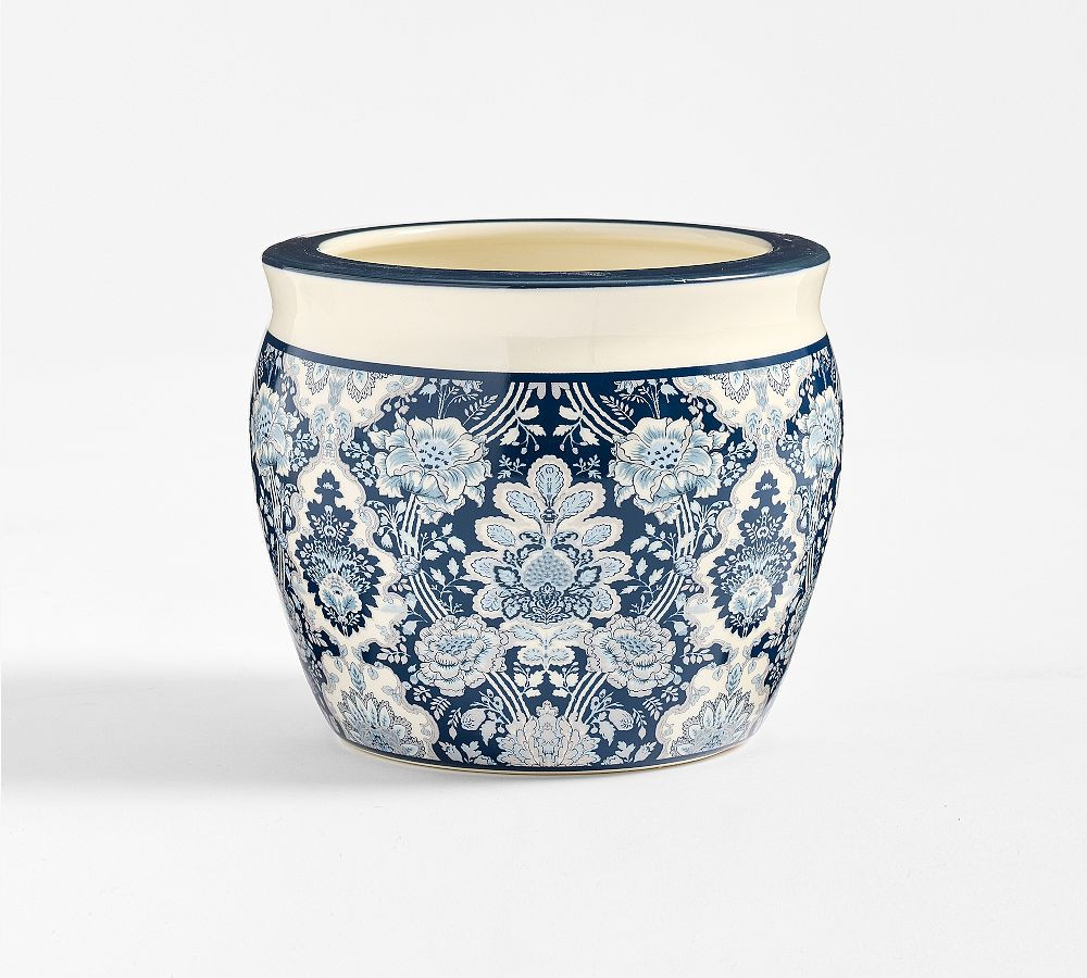 Kravet Arboretum Cachepots