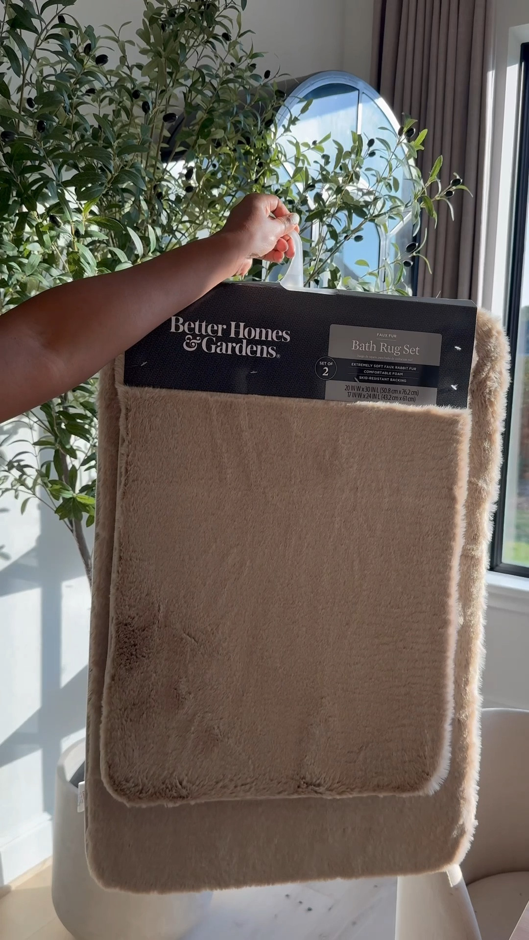 Umm these bath mats!!! 🤌🏽 by far the softest mats I’ve owned. 😍 They also come in black, silver, or white! I love how plush they are and yet functional.  

This lamp is adjustable and provides the perfect ambient lighting for night time - The perfect reading lamp. It also comes in a gorgeous bronze 🤎

I’ve been waiting for these gorgeous soap dispenser and canisters to come back again -  offering various color options and a soft, velvety texture. 🤍🤎🤍

This woven tray is a great addition to your home decor.  It can be used to add a decorative touch to your kitchen counter, coffee table, or bathroom vanity.

Find these below! ☺️ 

#LTKStyleTip #LTKVideo #LTKSaleAlert