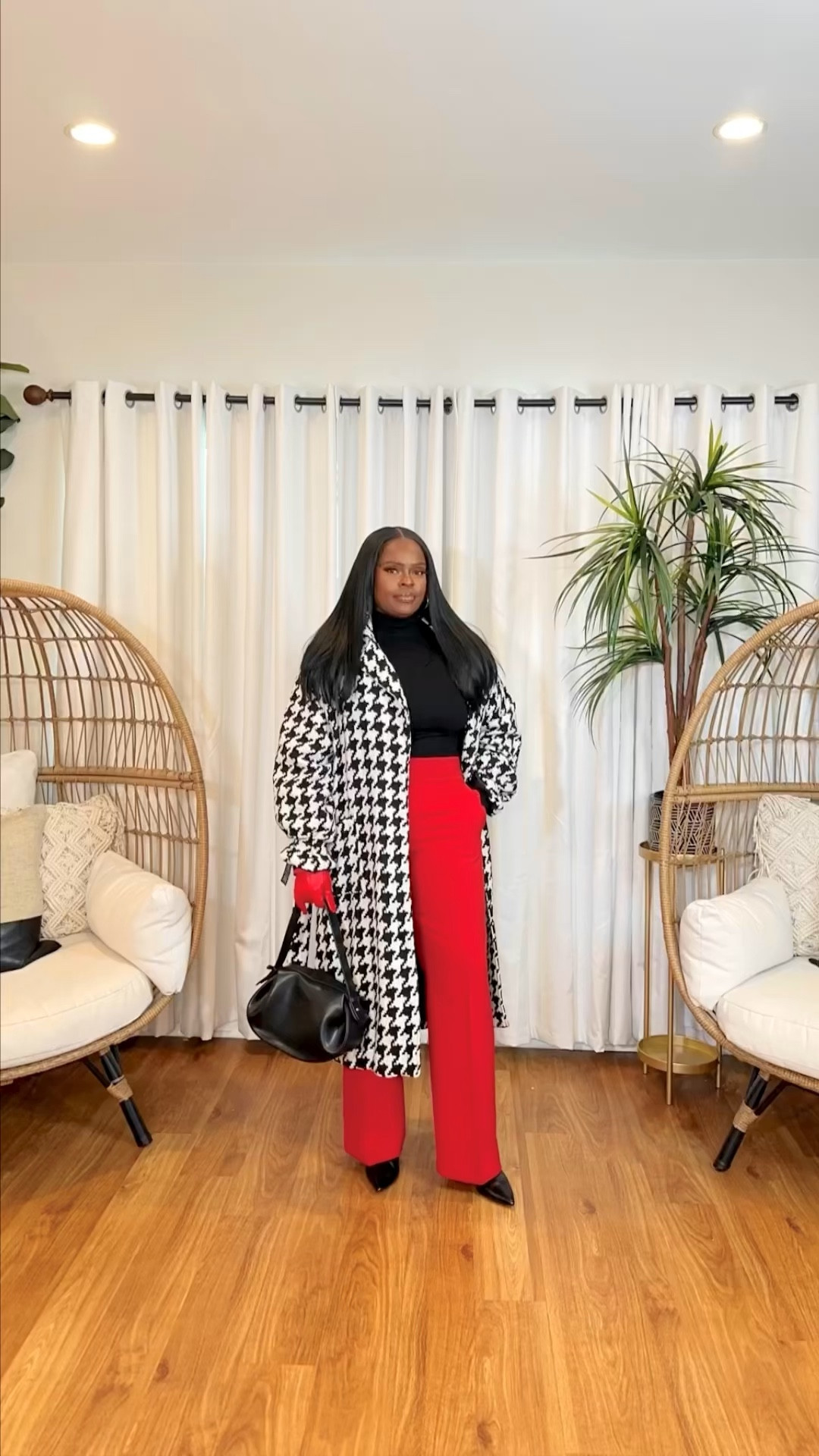 Pops of red. #winteroutfits #winterstyle #winterfashion #winter2024 

#LTKVideo #LTKSeasonal #LTKstyletip