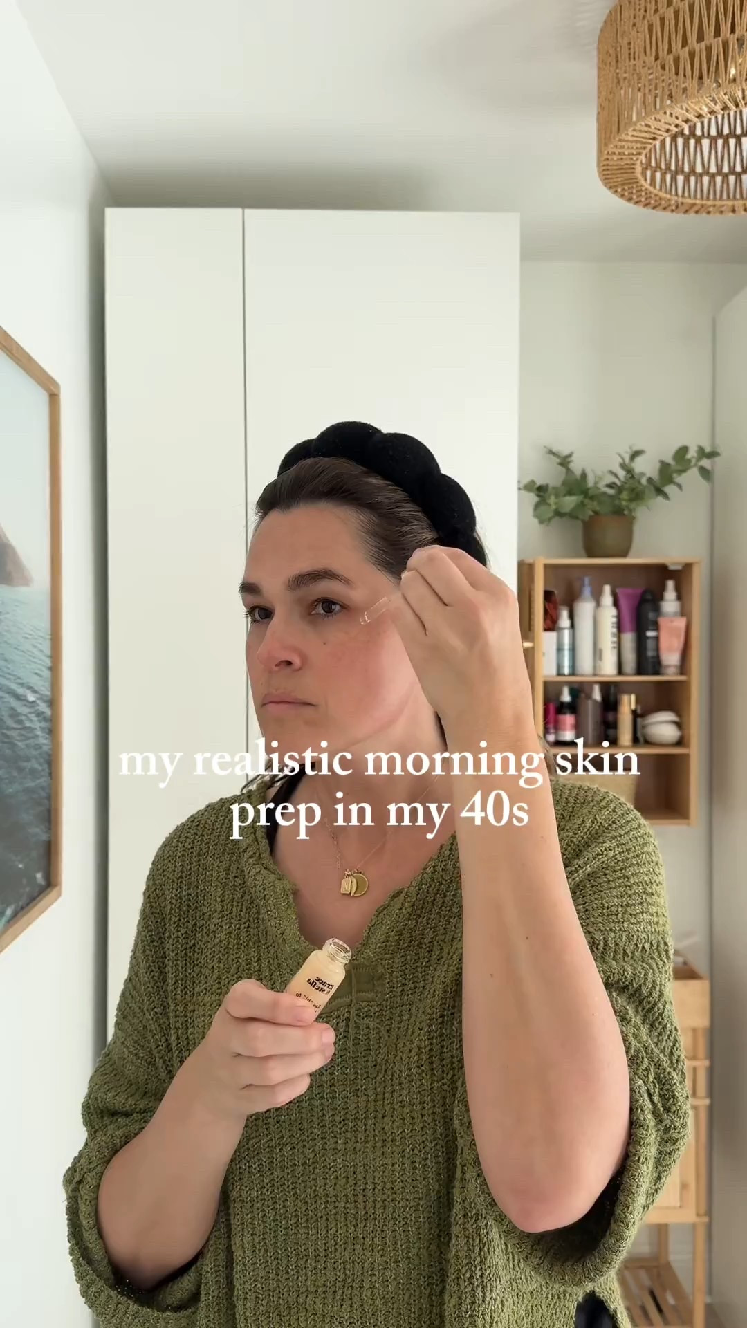 I’m all about hydration and plumping my skin. I haven’t done Botox or any fillers so this is my natural, affordable and easy skin prep routine I do in the morning!



#LTKgrwm #LTKootd #LTKdayinmylife