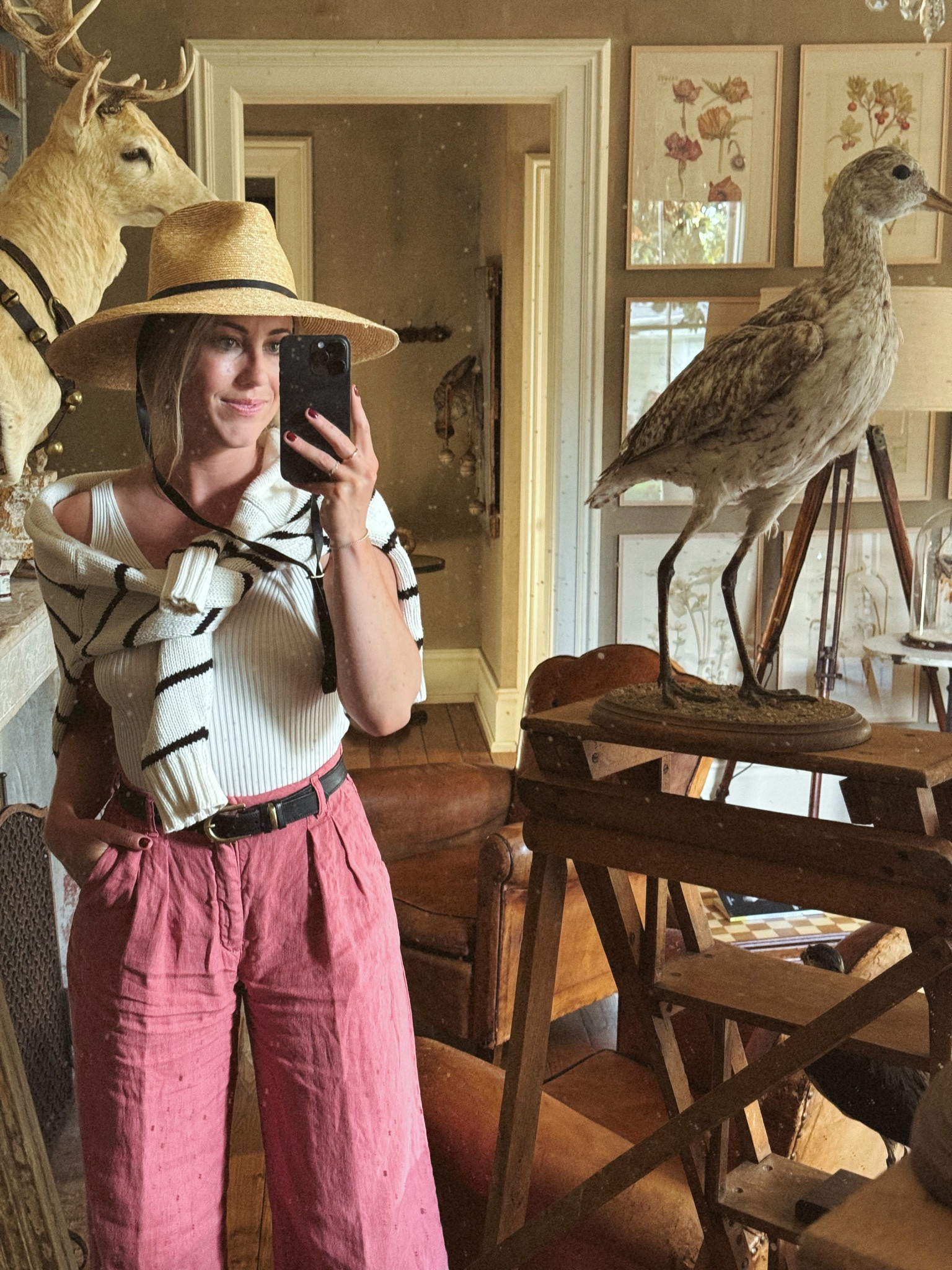 Farmer’s market ootd// Jenni kayne Chloe sweater with pink linen pants and Janessa Leone hat! Wearing M in hat and sweater  