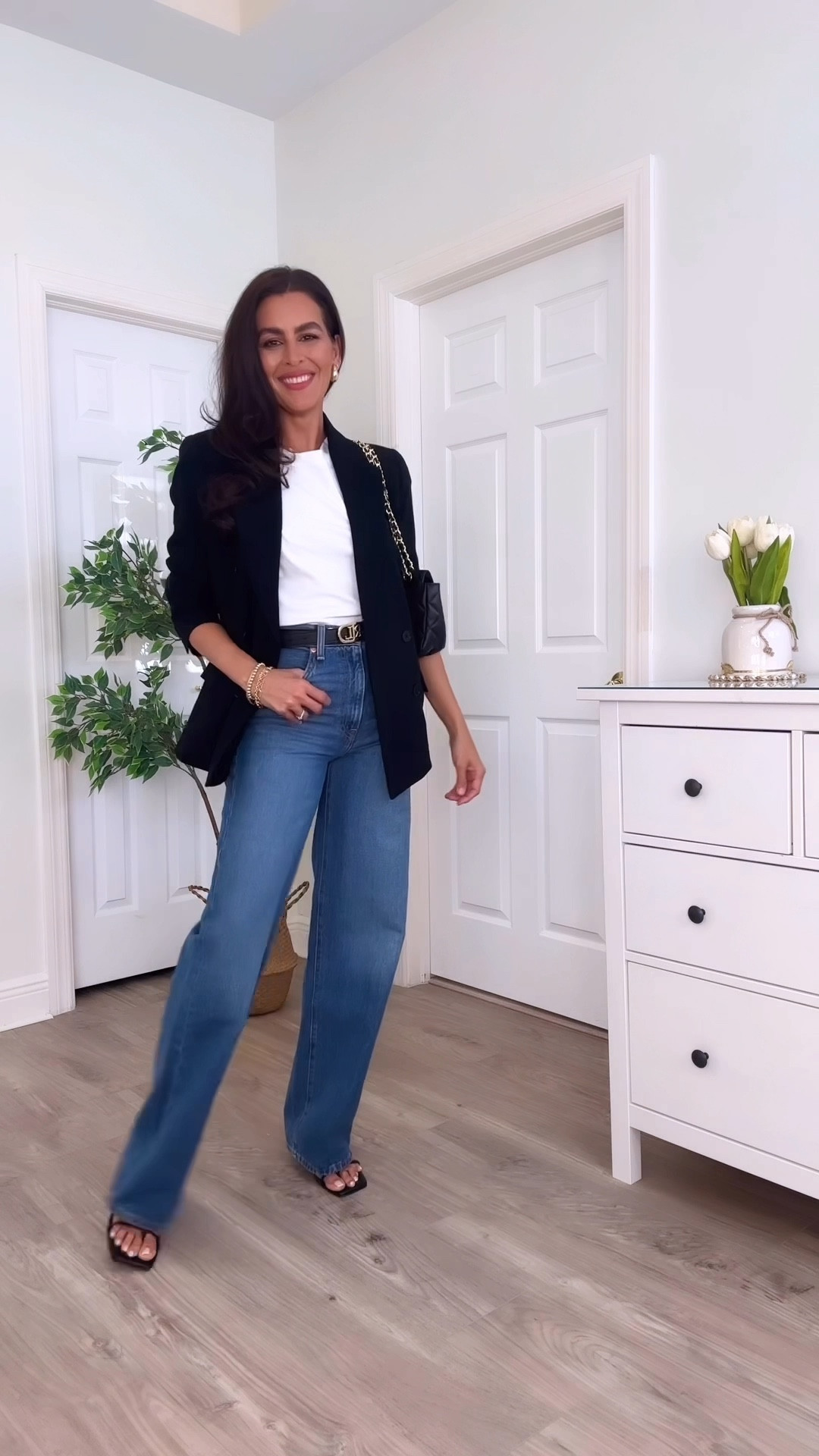 Wearing a size M in the Tshirt. Size 26x 34 in the ribcage wideleg jeans. Size 8 in the blazer. Shoes are tts. 
Lipstick is pink promise. 

#LTKSeasonal #LTKTravel #LTKFindsUnder100