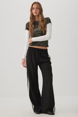 Wide Leg Side Stripe Track Pants | Ardene Canada
