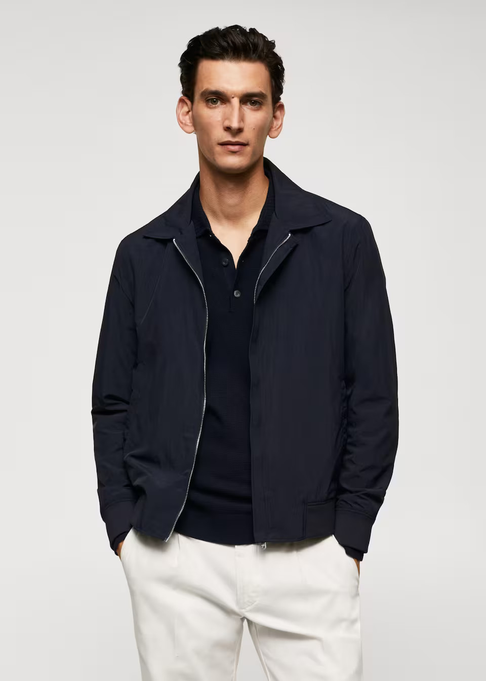 Search: Lightweight fabric bomber (3) | Mango Man USA | MANGO (US)