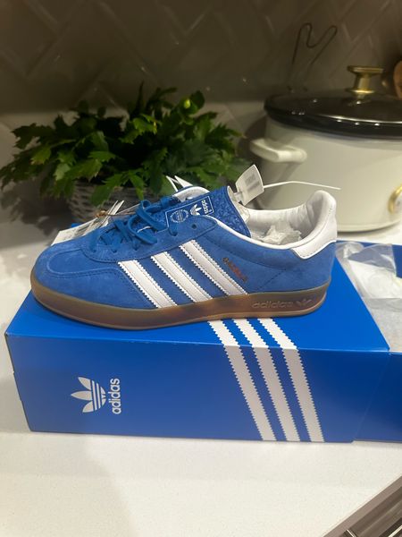 Finally grabbed these 
Size down 1/2 size -  I got the 4.5 UK and I’m usually a 7/7.5 
Sneakers 
Adidas sneakers 
Adidas 
Sneakers 
Women sneakers 
Blue 
 #ltkshoecrush #ltkactive #ltkstyletip   

#LTKTravel #LTKVideo