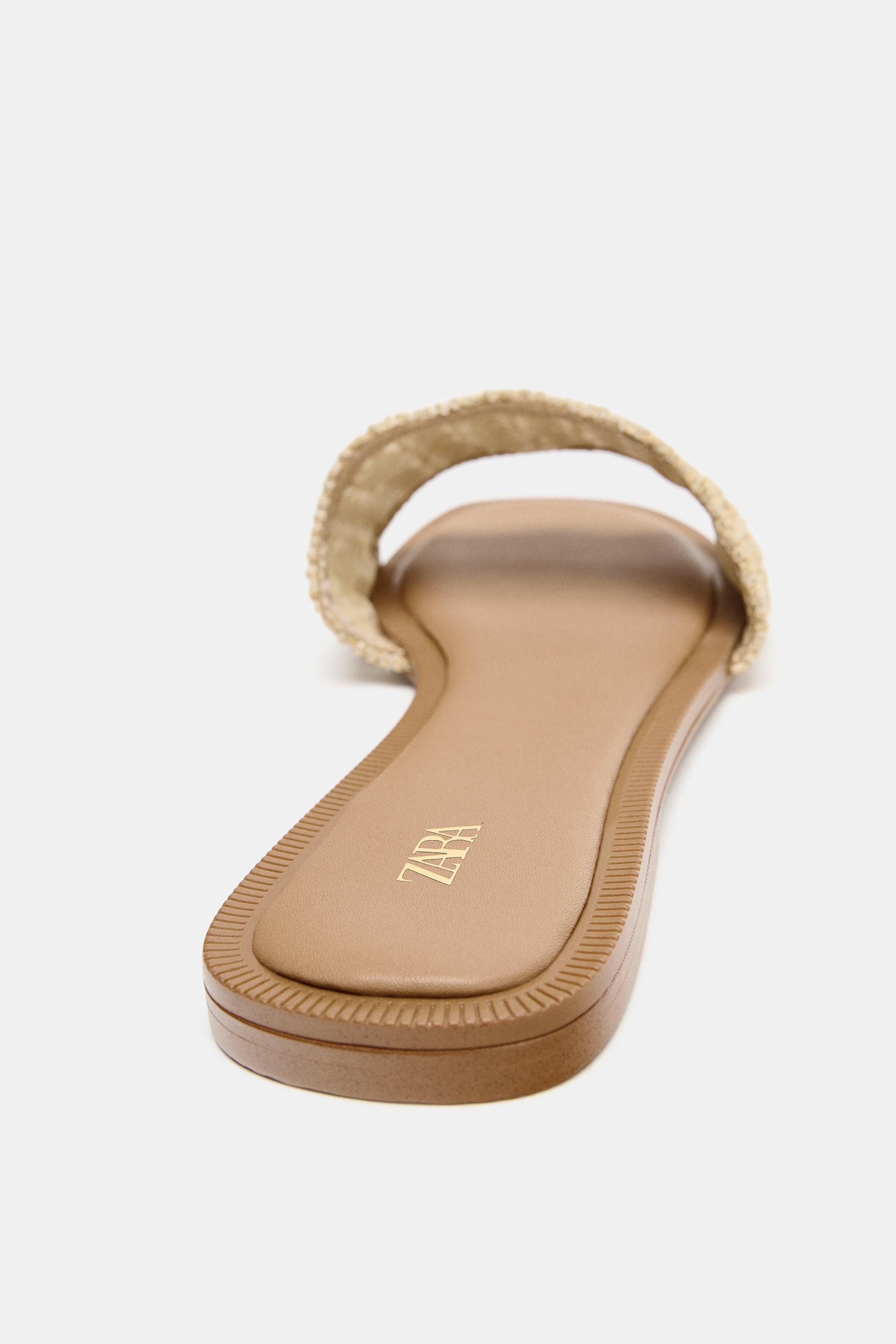 EMBROIDERED SLIDE SANDALS | Zara US
