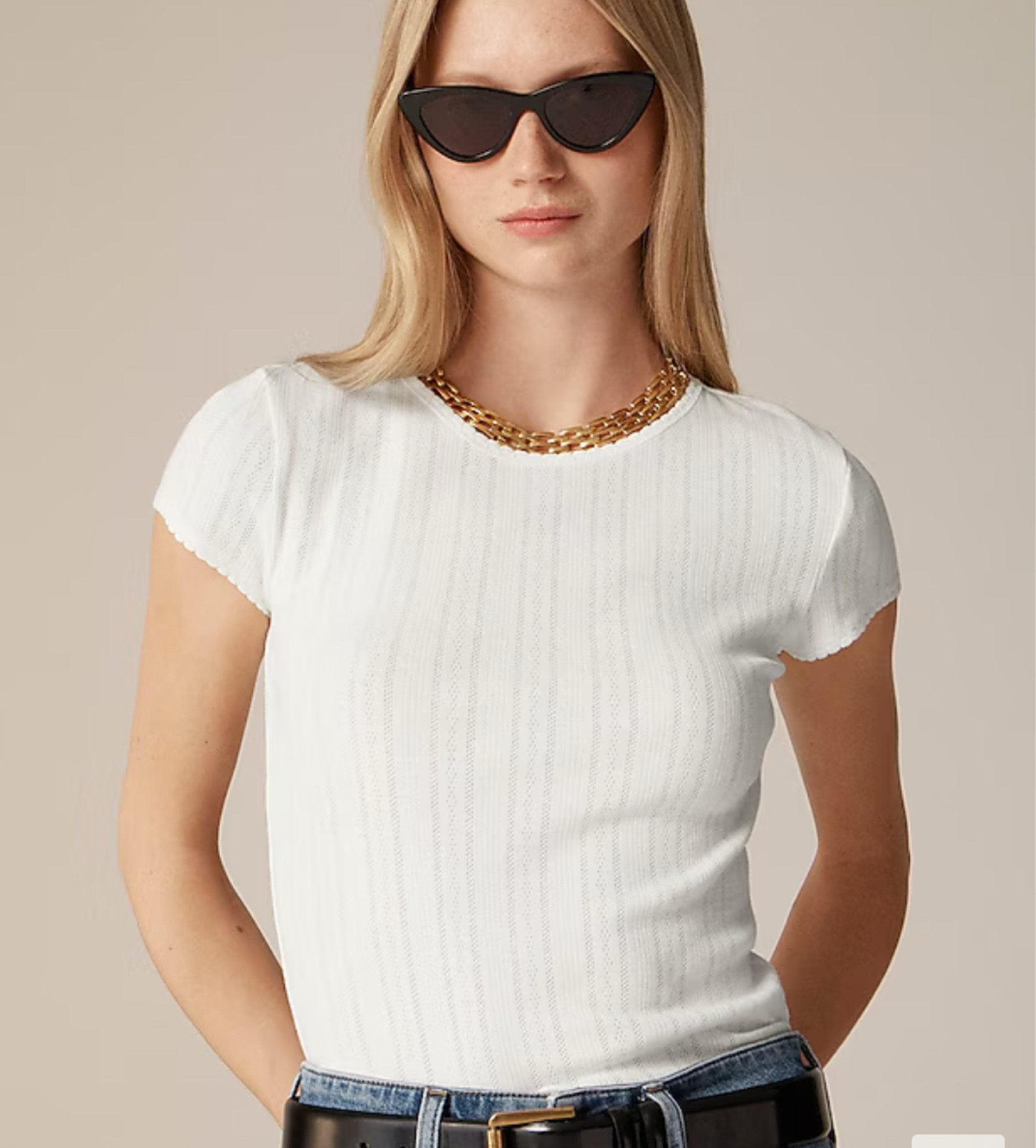 White tee

#LTKSaleAlert #LTKStyleTip