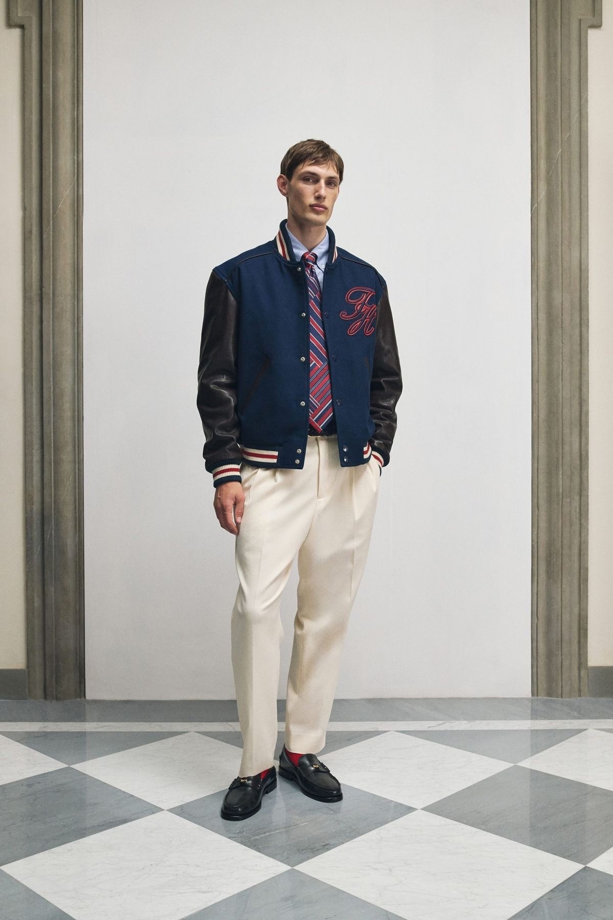 Men’s spring looks for you’re significant other ♥️ #tommyhilfiger 