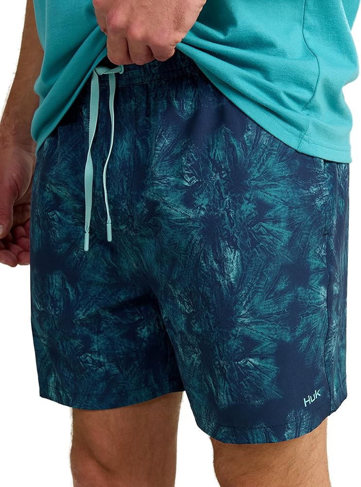 HUK Men's Pursuit Volley Pattern, Quick-Dry Shorts | Amazon (US)