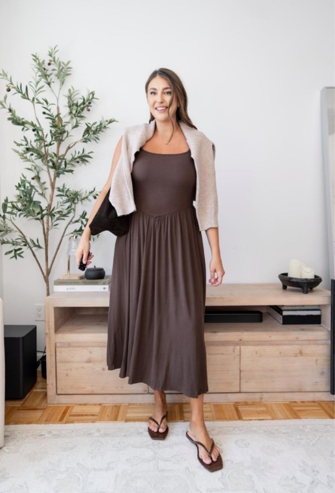 Chocolate brown is having its moment 🤎 This easy midi dress is the perfect fall transition piece—wear it now with sandals, then add a cozy sweater and boots when the temps drop.

brown midi dress, fall dress outfit, transitional fall style, chocolate brown outfit, size 14 fashion, size large style, casual fall outfit, Amazon fashion

#LTKootd #LTKmomlife #LTKMidsize