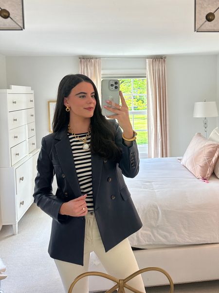 Spring look for dinner with girlfriends! Blazer is old from Tuckernuck but I linked a similar option, jewelry is Julie Vos!