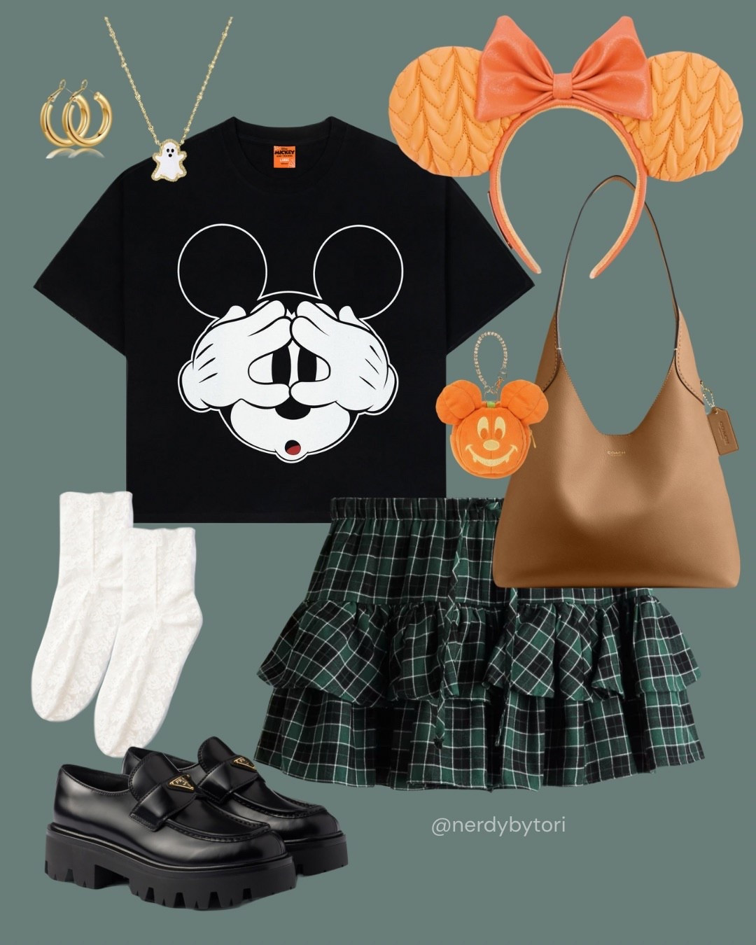 Disney Halloween outfit 🎃✨
Shirt: Shoe Palacee

#LTKHalloween #LTKTravel #LTKHoliday