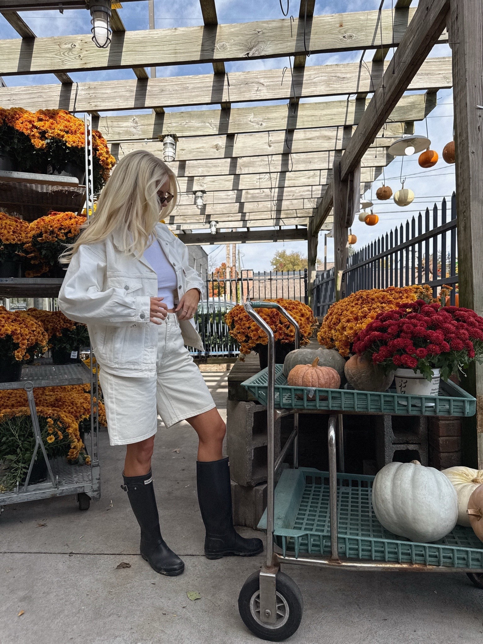 Fall Transition Outfit 🍂 Hunter boots are back! In between sizes so sized up, shorts are a 4, sized up to med in jacket, small in tank. #kathleenpost #falloutfit #hunterboots

Fall transition look, denim on denim, all white look, casual outfit, errands outfit

#LTKStyleTip #LTKFindsUnder100 #LTKSeasonal