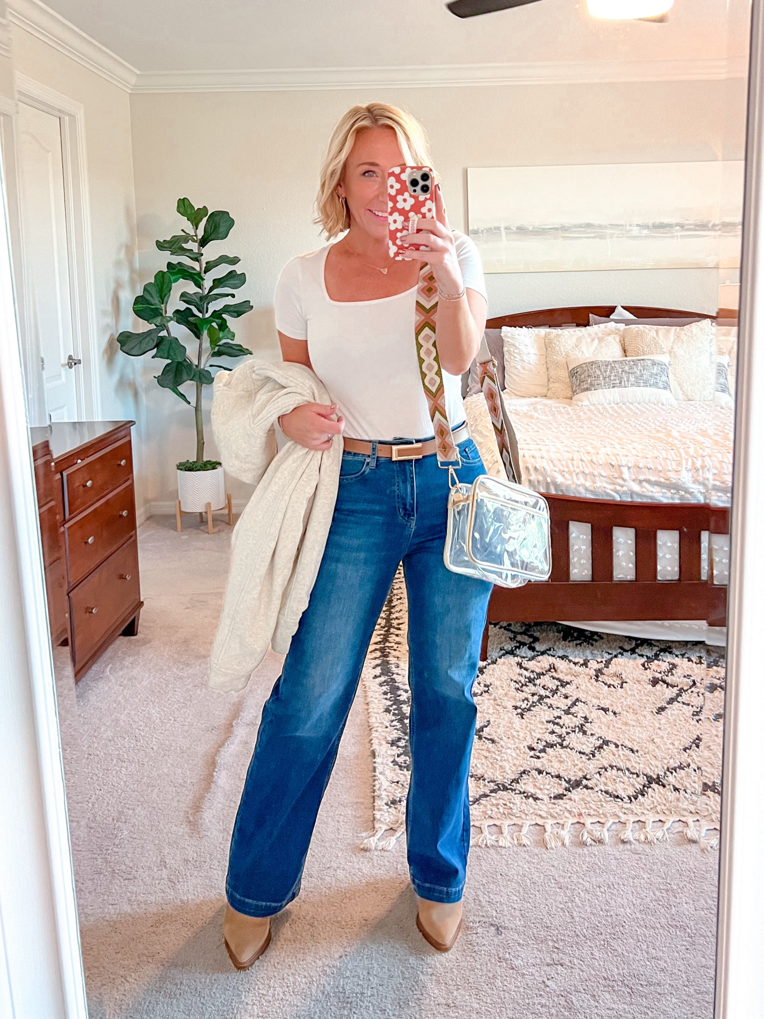 Outfit for hockey game:
• bodysuit - size medium (but prefer the small).
• jeans - size 4, regular length.
• pullover - size medium.
• clear stadium bag & strap are also from Amazon .
• belt - also Amazon.


#LTKSeasonal #LTKfindsunder50