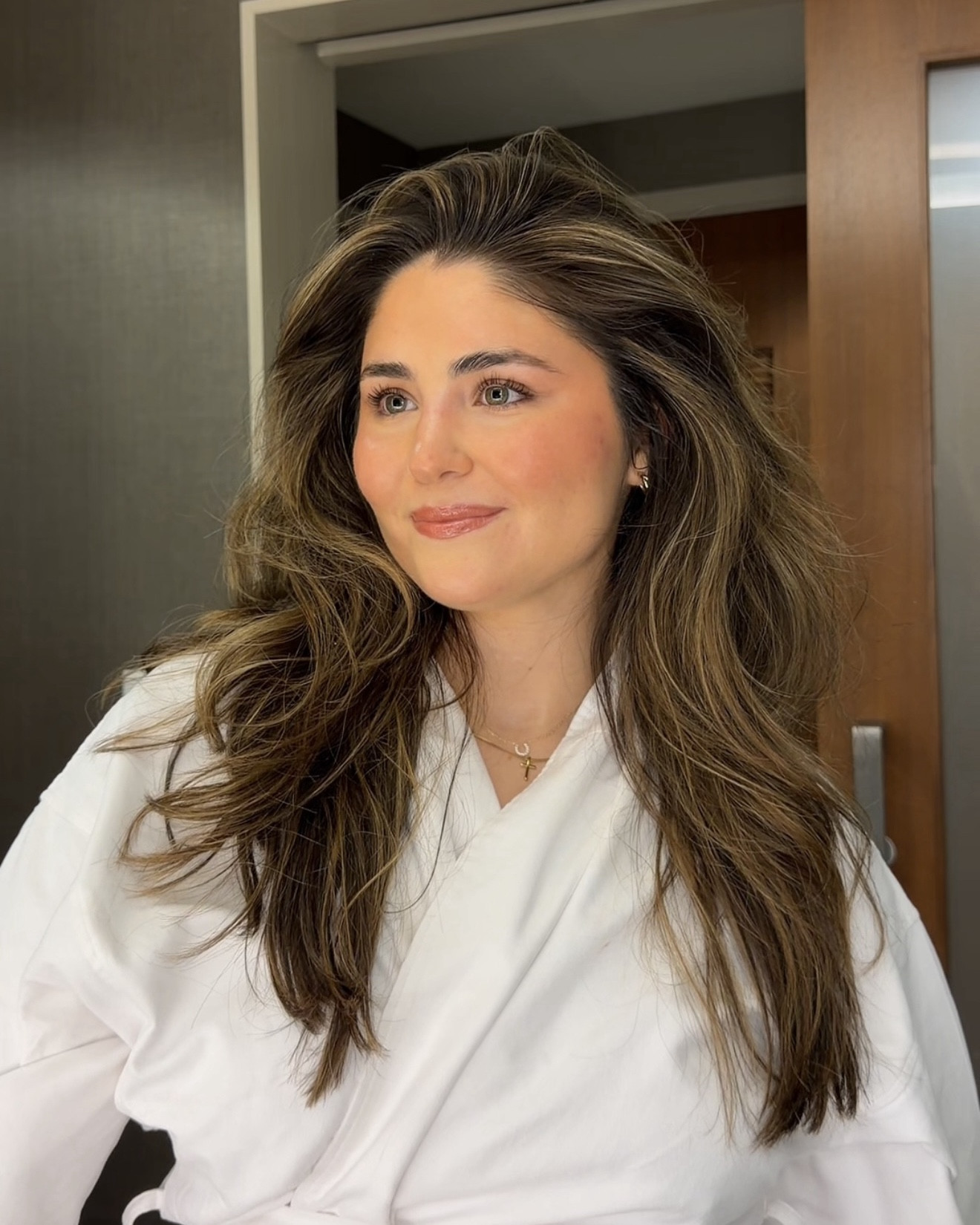 All the products I used for a toasty makeup look! Loving the warm brown tones to create this bronzey look 🤎 

Toasted Makeup, bronzey makeup, bronzer, luminous silk foundation, makeup for brunettes, makeup for hazel eyes, date night makeup, grwm, Rhode pocket blush, 

#LTKBeauty #LTKgrwm