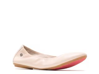 Hush Puppies Chaste Flat | DSW