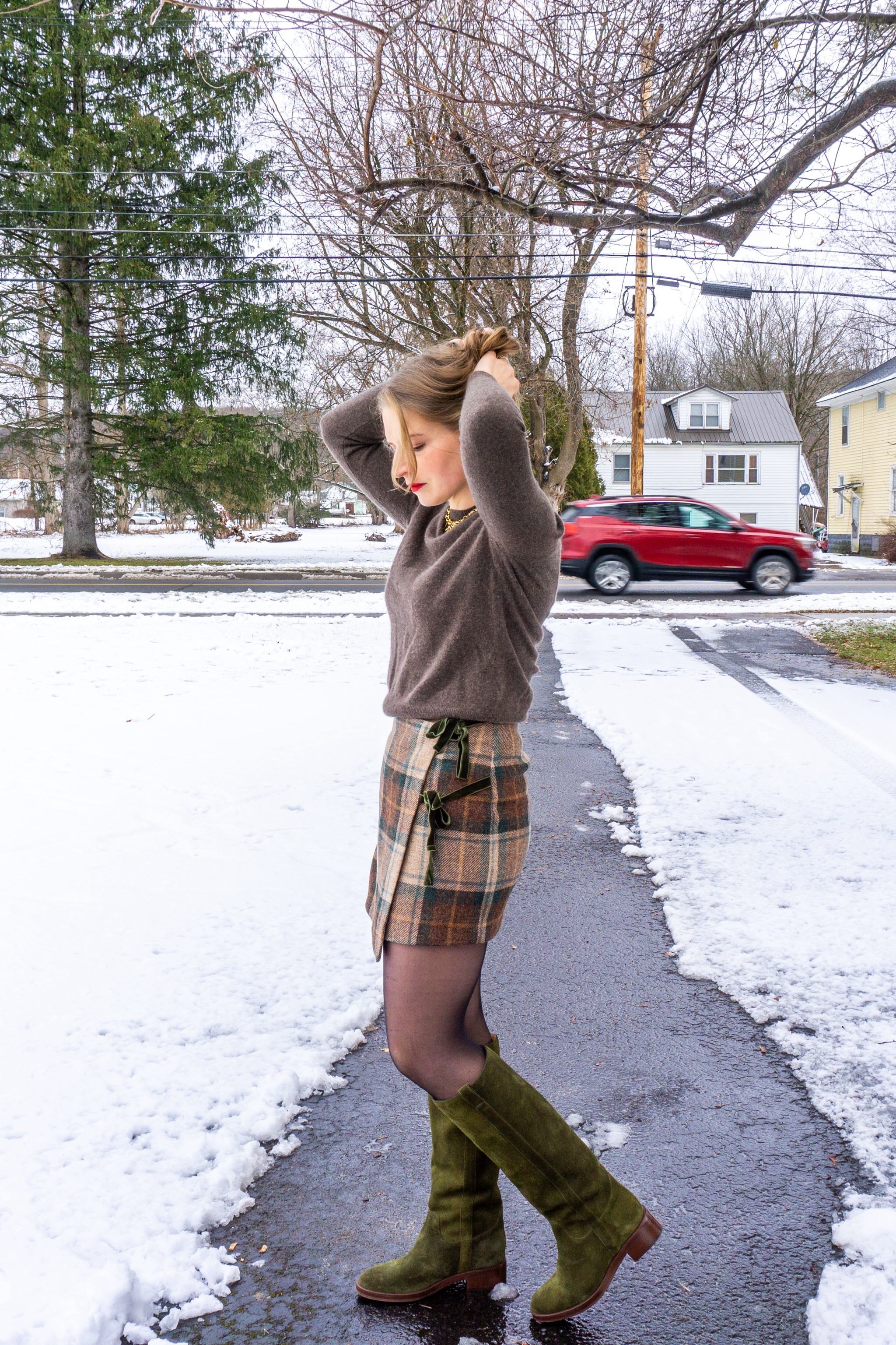 Maybe my favorite pair of shoes of all time. 

Christmas outfit, sezane, French style, cashmere sweater, green boots, green leather boots, charm necklace, plaid skirt, green plaid skirt, wool skirt, red lipstick 

#LTKHoliday #LTKSeasonal #LTKShoeCrush