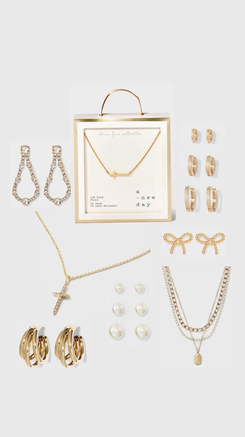 Cute jewelry on sale 

#LTKSaleAlert #LTKGiftGuide #LTKHoliday