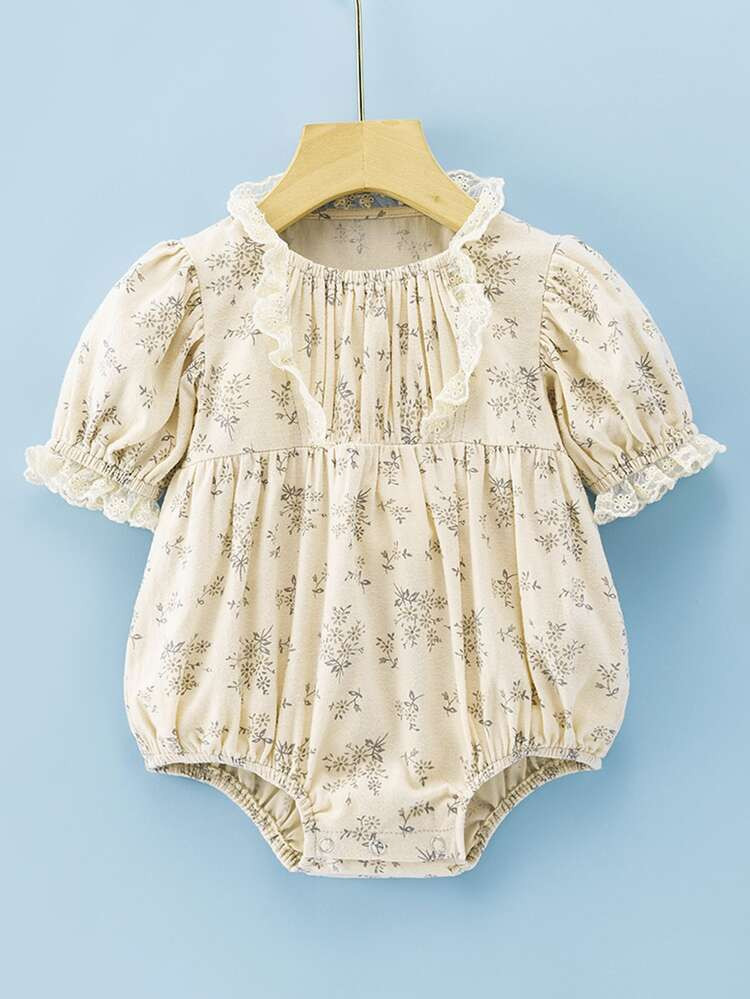 Baby Floral Print Puff Sleeve Eyelet Embroidered Detail Bodysuit | SHEIN
