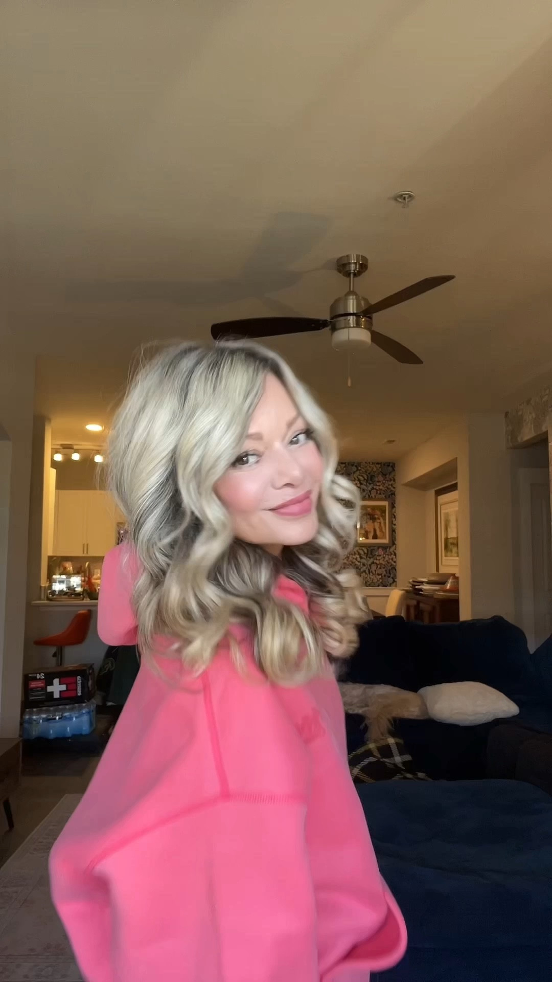 The coziest sweatsuit! #sweatsuit #sweats #ootd

#LTKFindsUnder100 #LTKGiftGuide #LTKootd