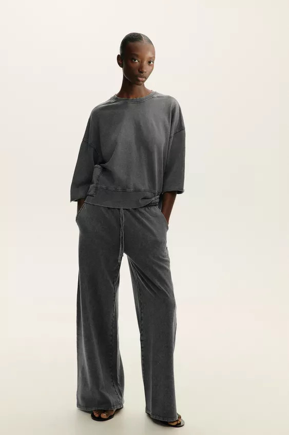 WASHED SWEATSHIRT | Zara US