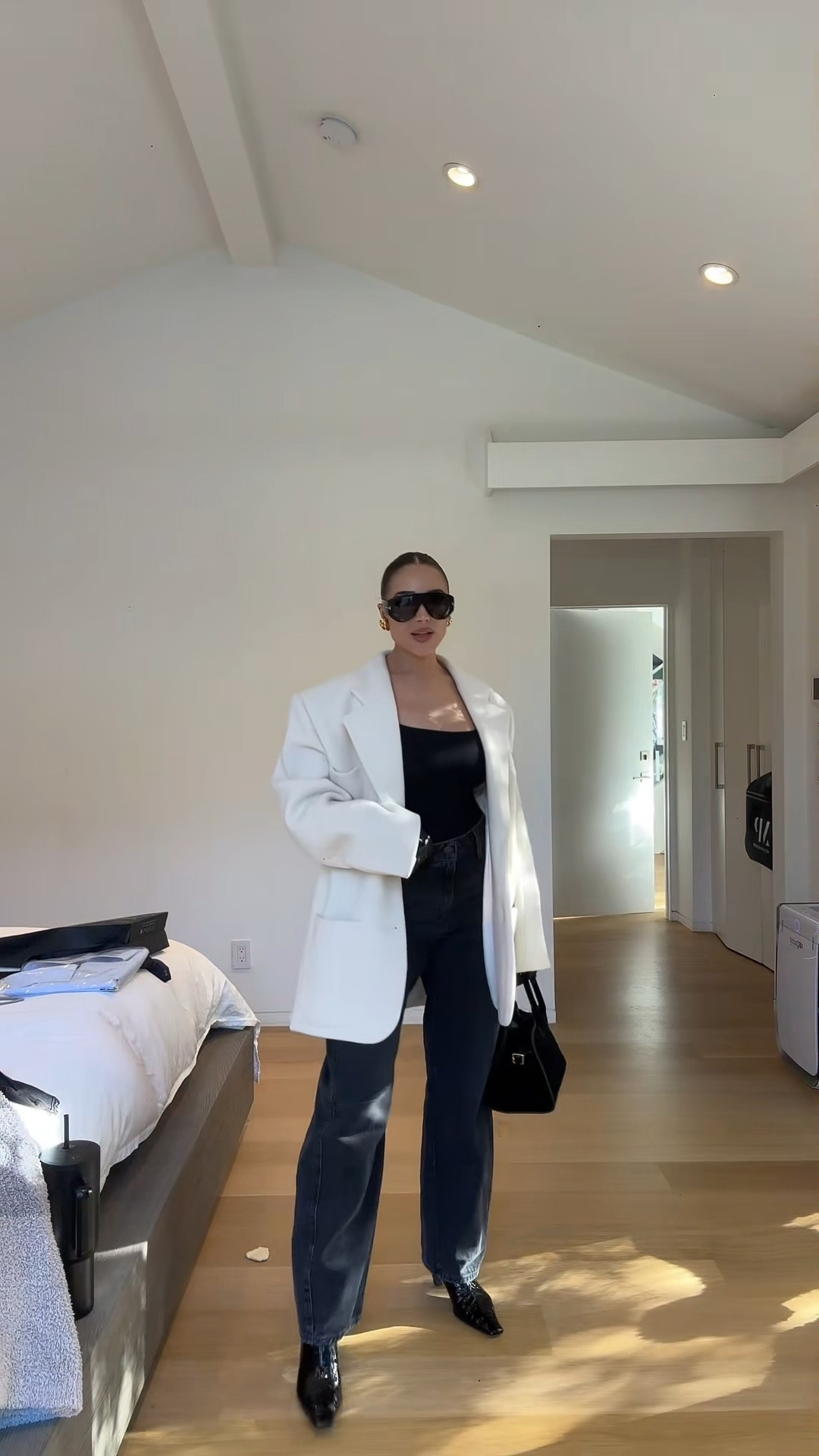 GRWM for the 49ers game! 🖤🏈 

 