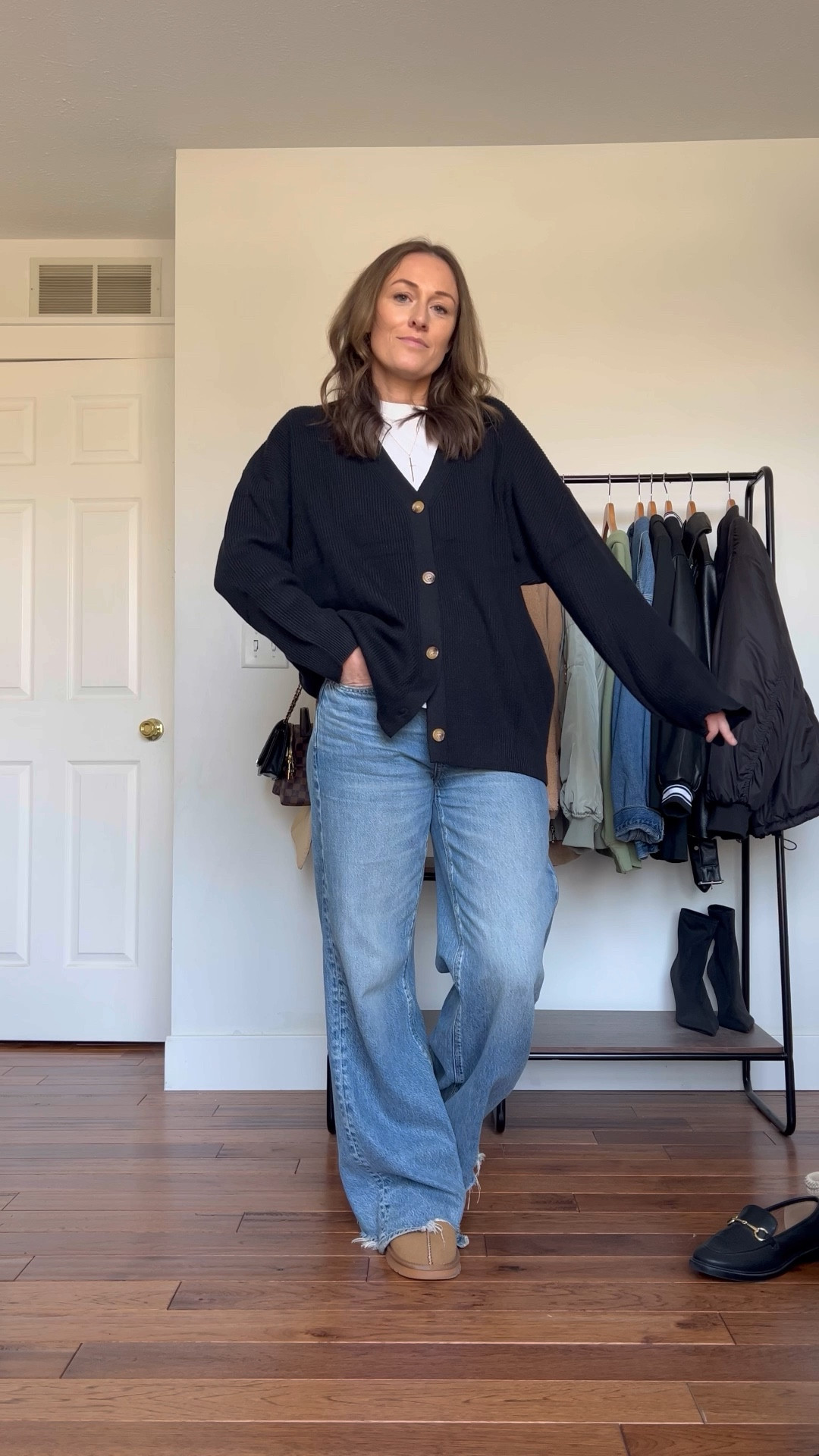 Everyday outfits. Easy outfits. Easy outfit ideas. Neutral basics. Fall outfits. Fall outfit idea. Casual outfits. Basic mom outfit. Casual outfit idea. Casual outfit. Everyday outfit. Mom outfit. Street style. 

#LTKSeasonal #LTKFindsUnder50 #LTKFindsUnder100