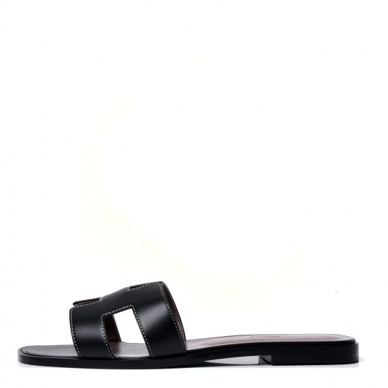 HERMES

Box Calfskin Oran Sandals 39 Black | Fashionphile