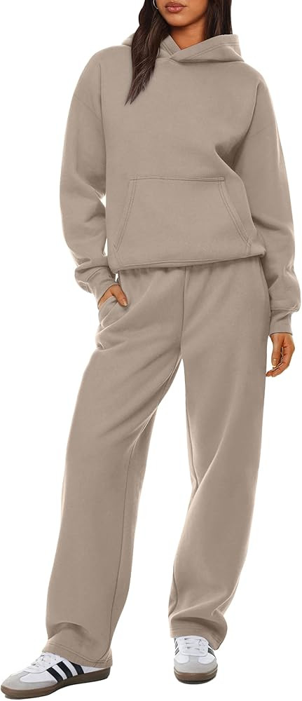 XIEERDUO Womens 2 Piece Outfits 2024 Sweatsuit Set Track Suits Oversized Hoodie Sweatshirts Wide ... | Amazon (US)