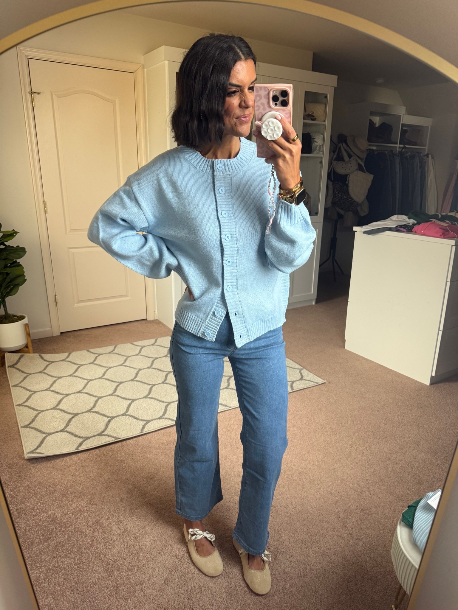 Size small in cardigan size xs in jeans 

#LTKSeasonal