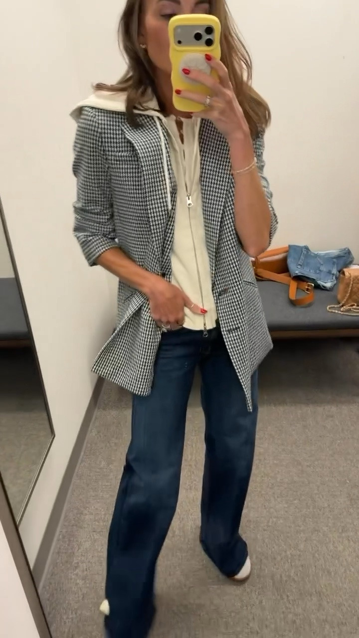 can never go wrong with a blazer + a good pair of jeans!🤍 Nsale is the perfect time to grab these pieces!

#LTKootd #LTKSeasonal #LTKSaleAlert