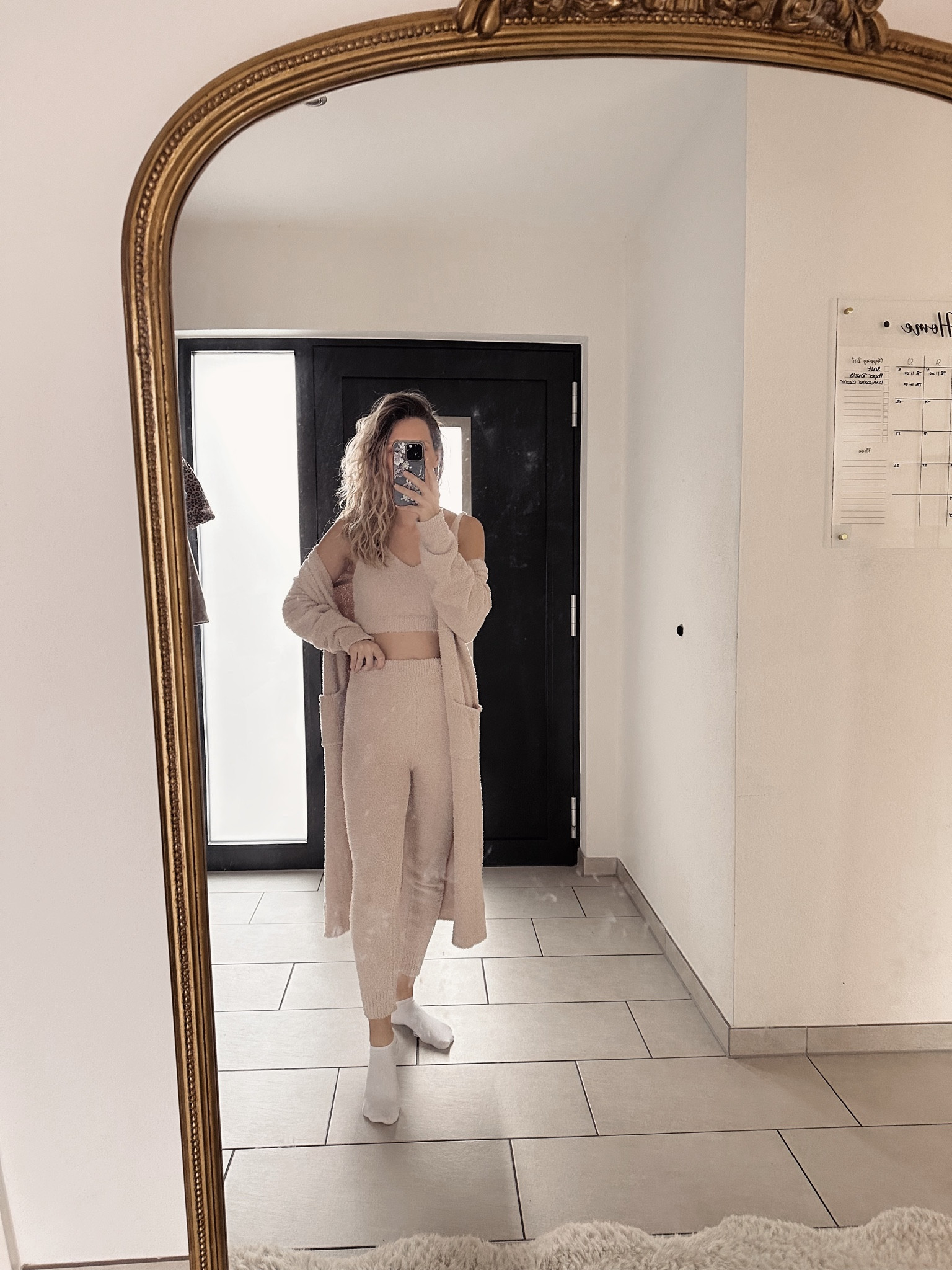 cozy vibes in 2025. 🧸

#LTKStyleTip #LTKSeasonal