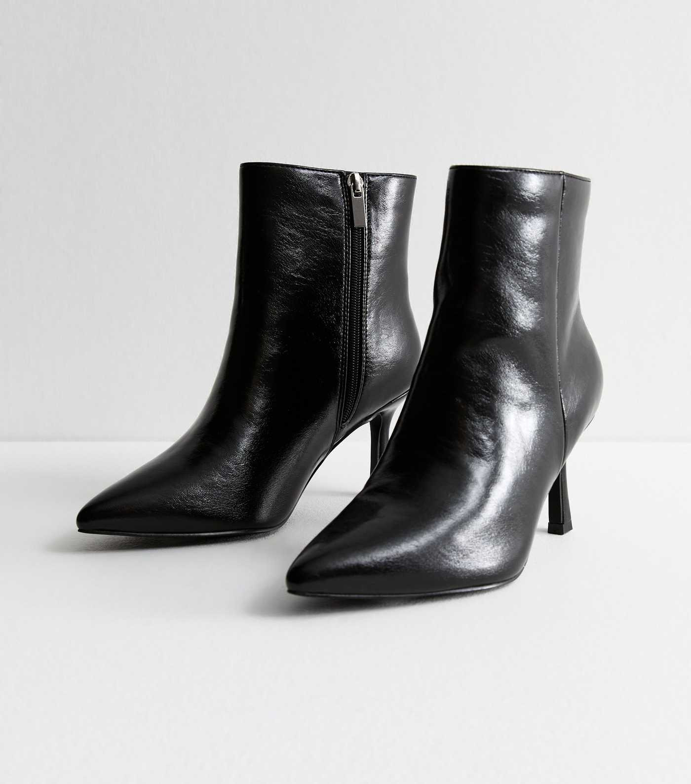 Wide Fit Black Point Toe Ankle Boots | New Look | New Look (UK)