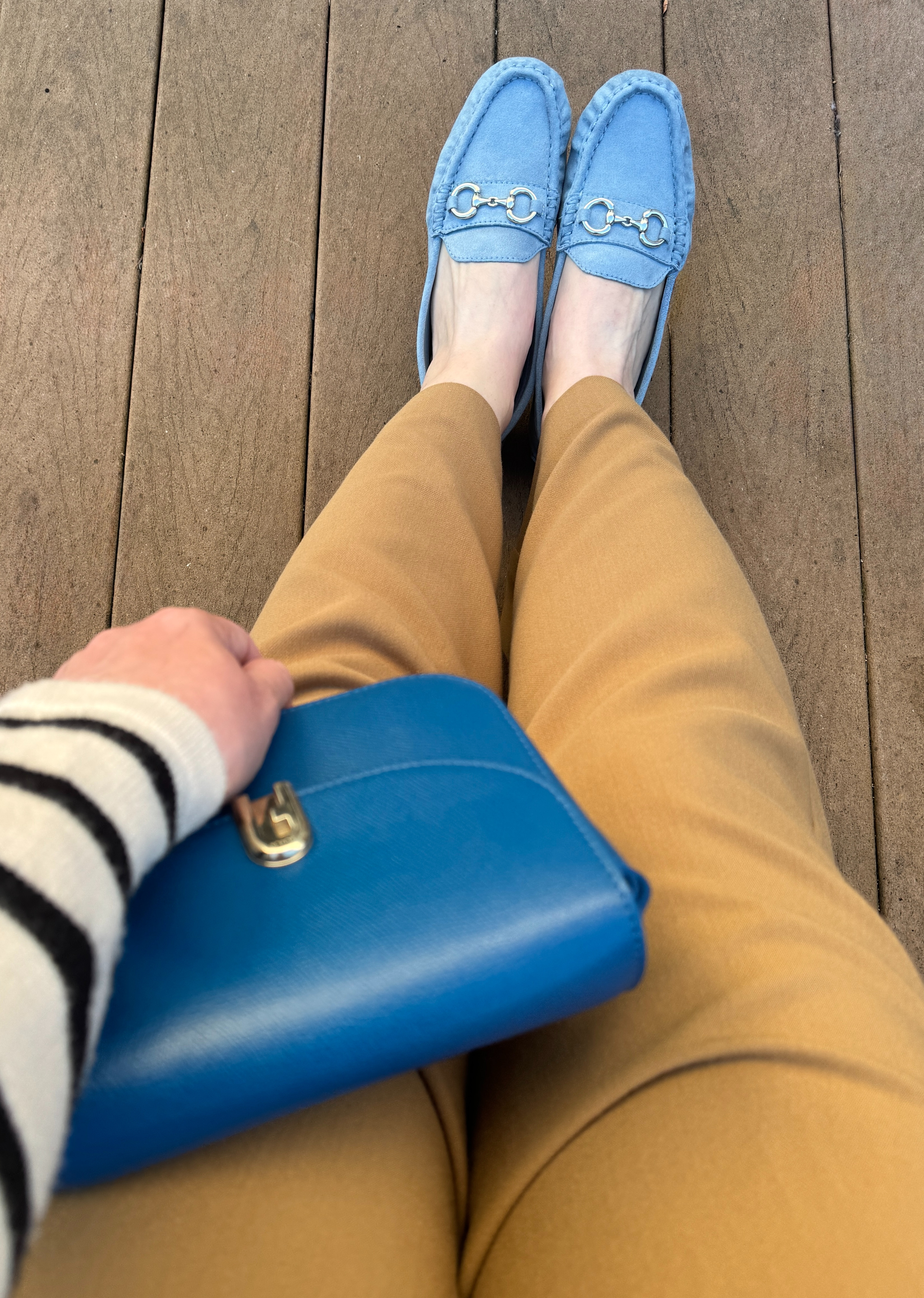 Elevated comfort is my happy place these days.
I try to stick to people, places - and clothes - that bring a little more peace and joy into my day. And comfortable shoes are a big part of that equation.
That’s why I keep coming back to @DSW - they’ve been putting great shoes on my feet for the past 20 years. You can always count on timeless styles, brands you love, and prices that actually make sense.
Right now it’s even better with 25% off, which makes it a great time to grab a pair you’ll wear on repeat.
This one is a perfect example!


#MyDSW #influencer #ad
 

 

#LTKootd #LTKmomlife #LTKdayinmylife