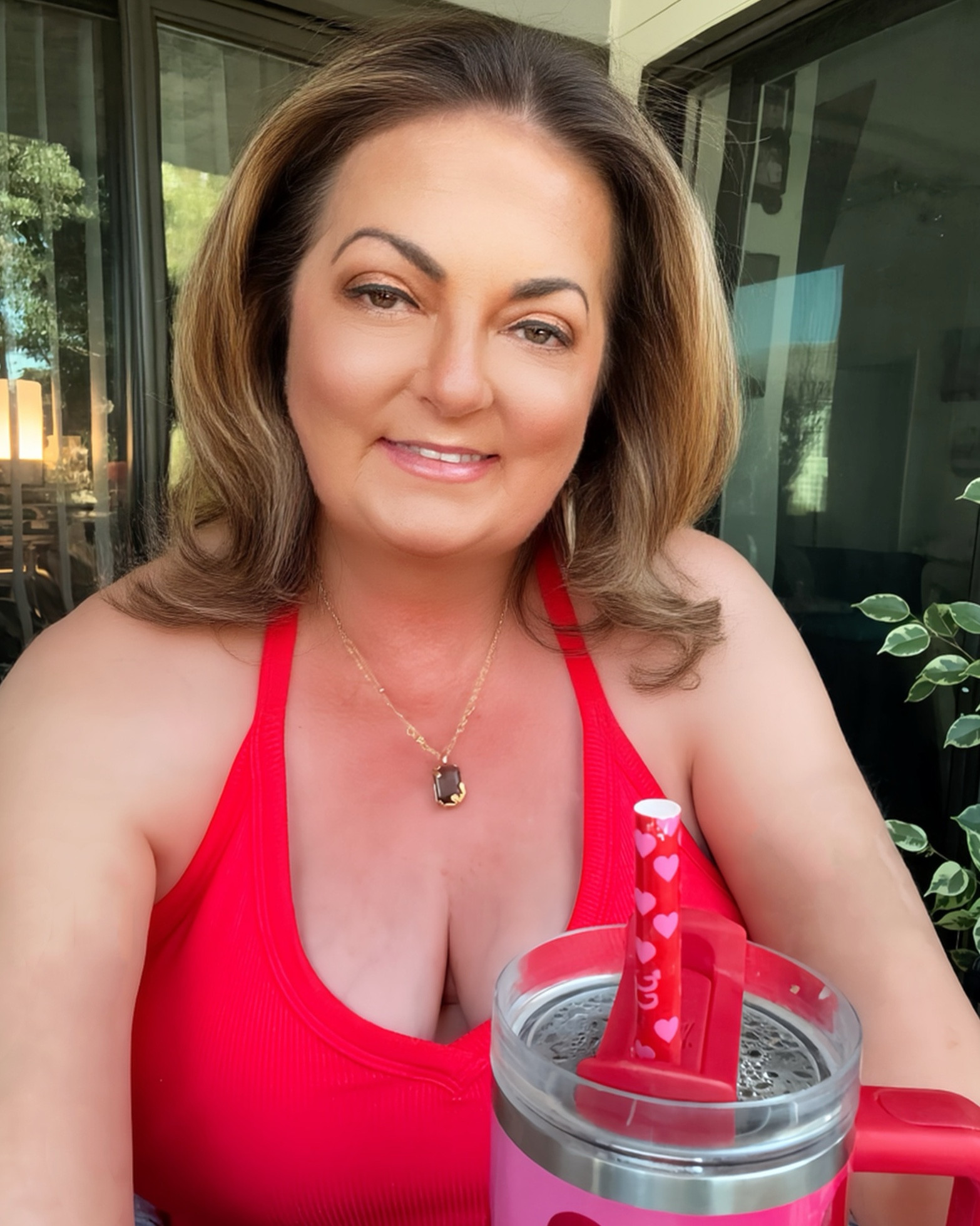 Injured & sick, but moving forward with my next chapter. Beautiful day today, so got some sunshine ☀️ with Mom & reading Woman Down by Colleen Hoover. How’s your Saturday? I can’t believe January is over today and that it was so nice. Prayers for more good days to come. 

#LTKOver40 #LTKselfcare #LTKdayinmylife