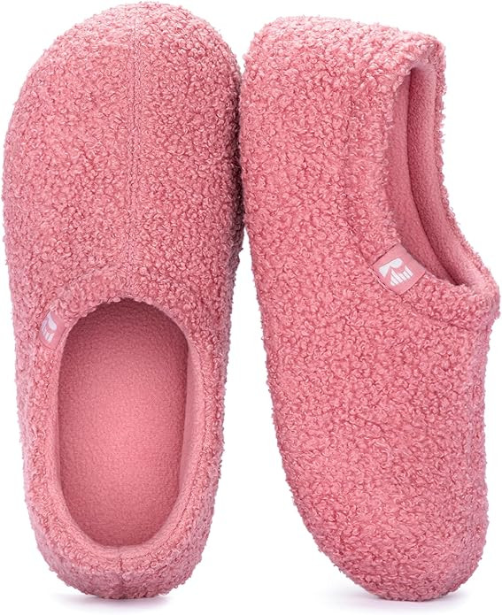 RockDove Women's Teddy Fleece Closed Back Indoor Slipper | Amazon (US)