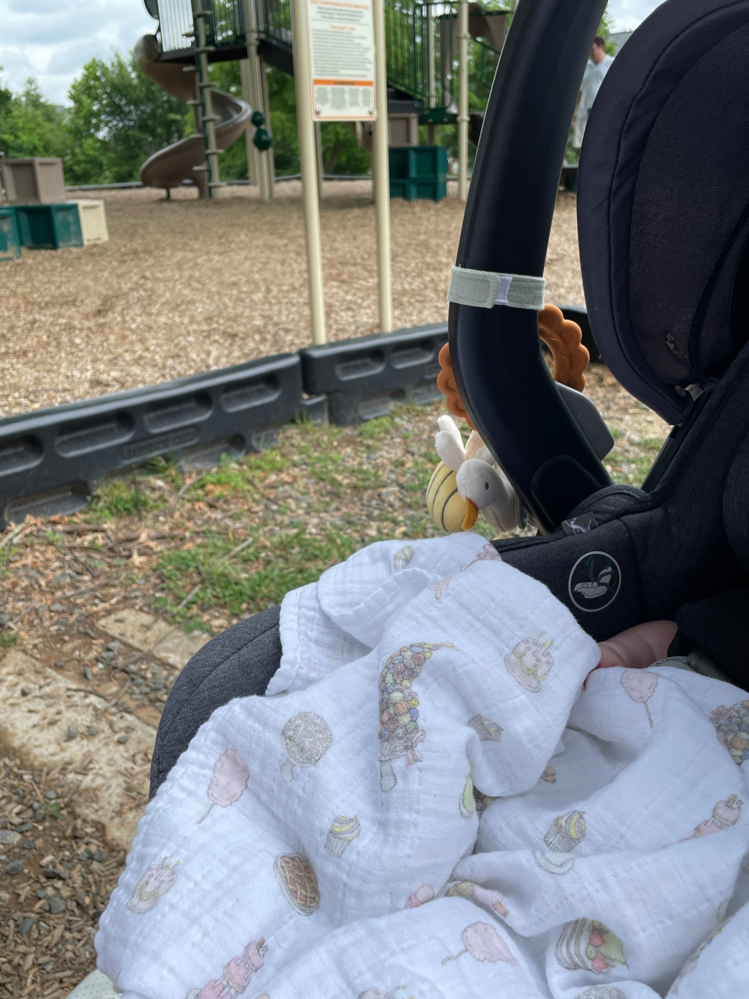 Swear by these beautiful swaddles. Perfectly lightweight and so versatile. I also LOVE Mon Ami, a relatively new-to-me brand. Couldn’t find our exact stroller accessory on LTK (I bought through Mon Ami directly) but linked some adorable little finds on Maisonette

#babyregistry #monami #uppababy #atelierchoux #baby #newmom

#LTKBaby