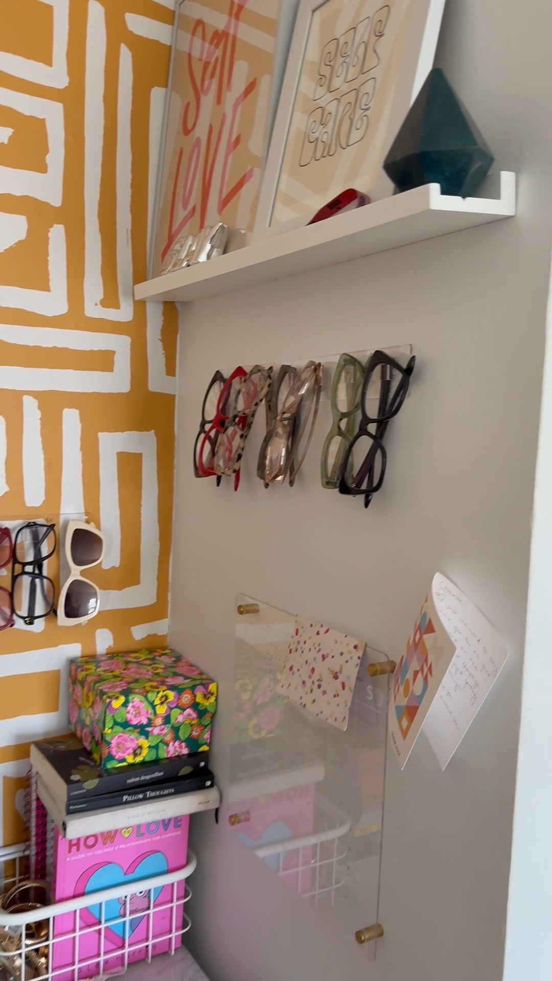 Sunglasses organizers 

#LTKstorytime #LTKdayinmylife #LTKSeasonal
