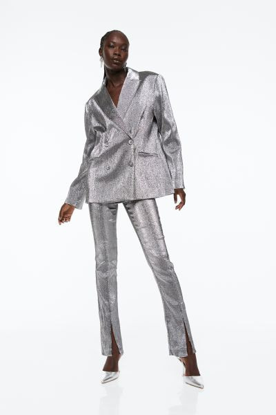 Oversized glittery blazer | H&M (UK, MY, IN, SG, PH, TW, HK)